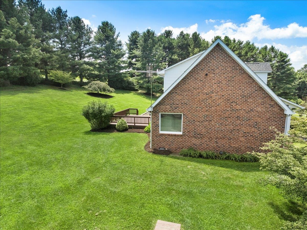 209 Phlegar Hill Road Floyd VA 24091