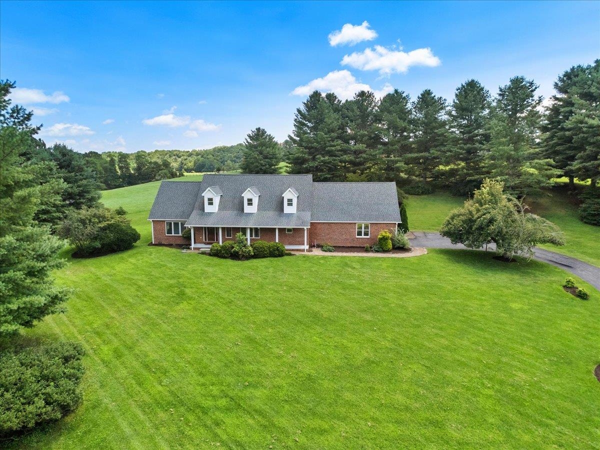 209 Phlegar Hill Road Floyd VA 24091