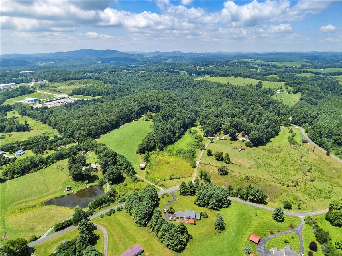 209 Phlegar Hill Road Floyd VA 24091