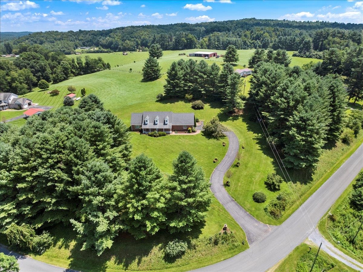 209 Phlegar Hill Road Floyd VA 24091