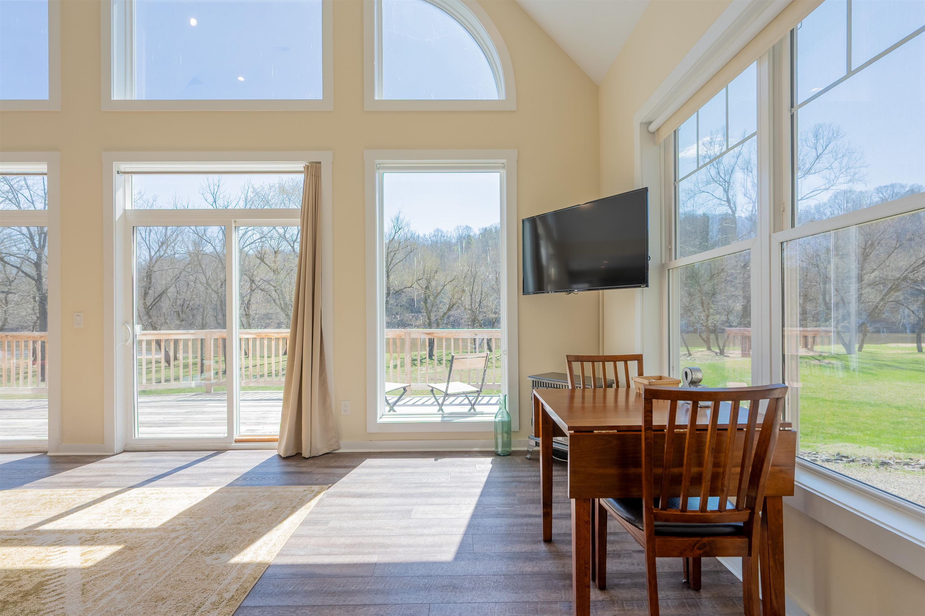 4204 Clarks Ferry Road Draper VA 24324