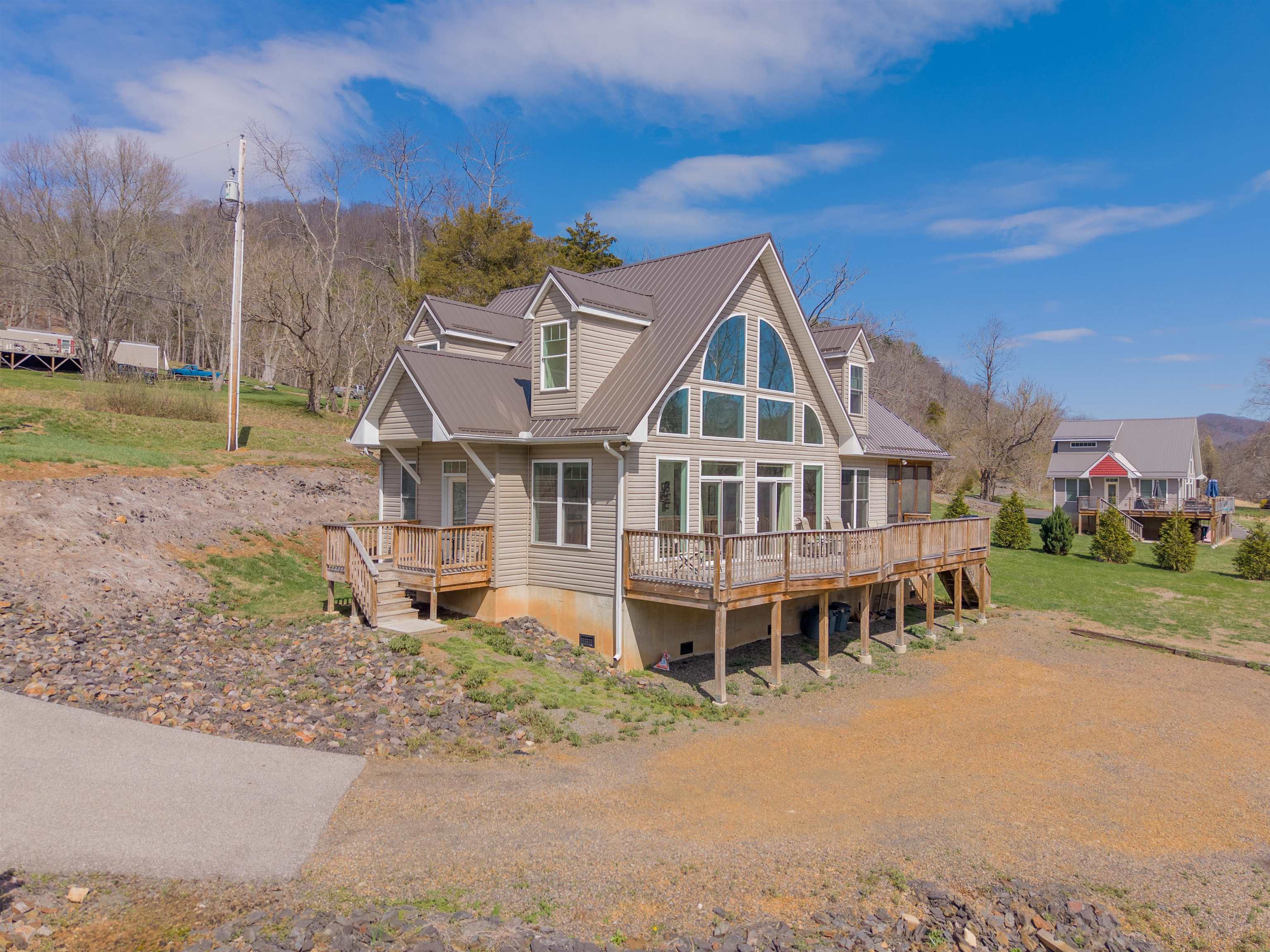 4204 Clarks Ferry Road Draper VA 24324