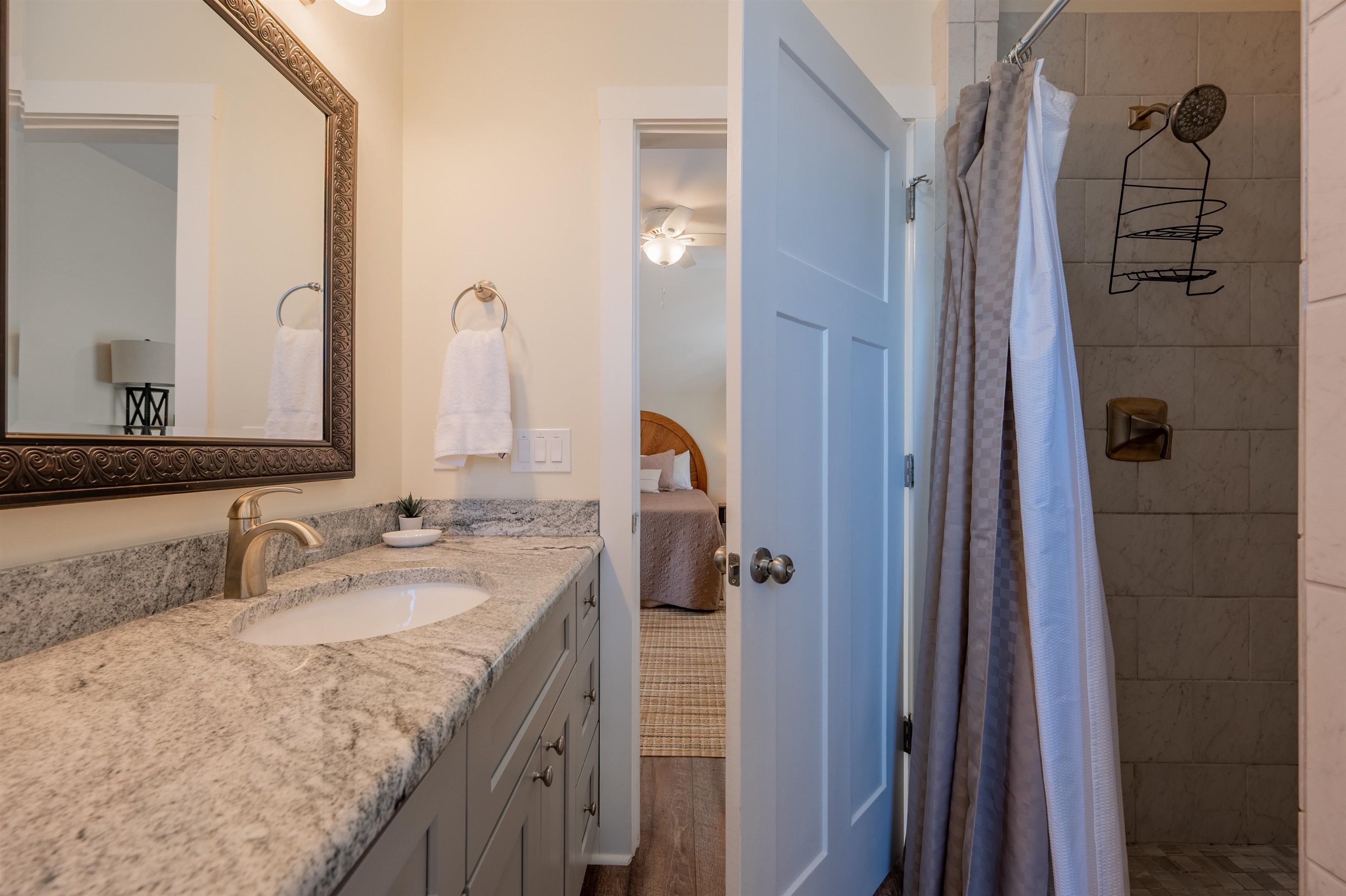 4204 Clarks Ferry Road Draper VA 24324