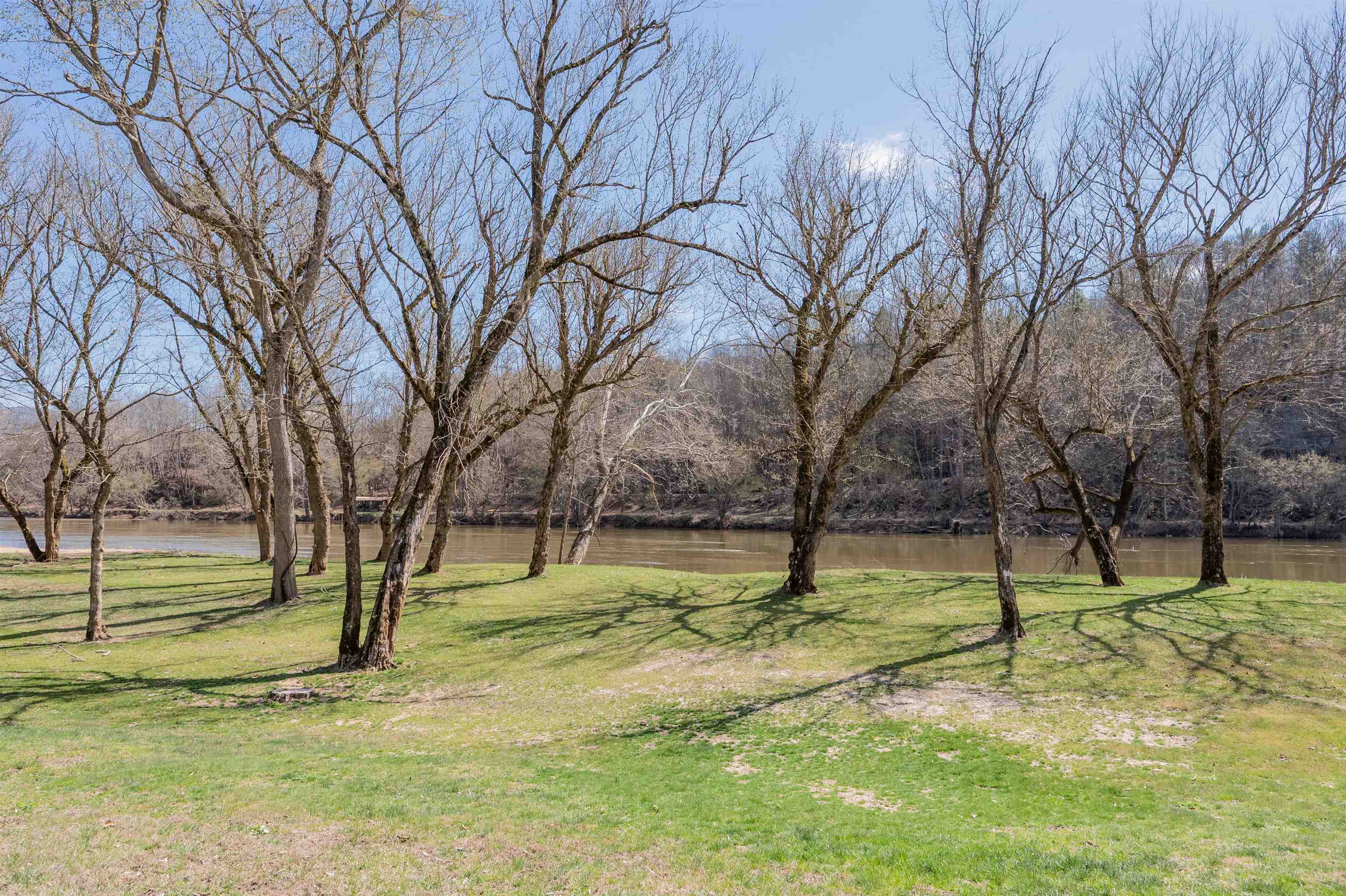 4204 Clarks Ferry Road Draper VA 24324