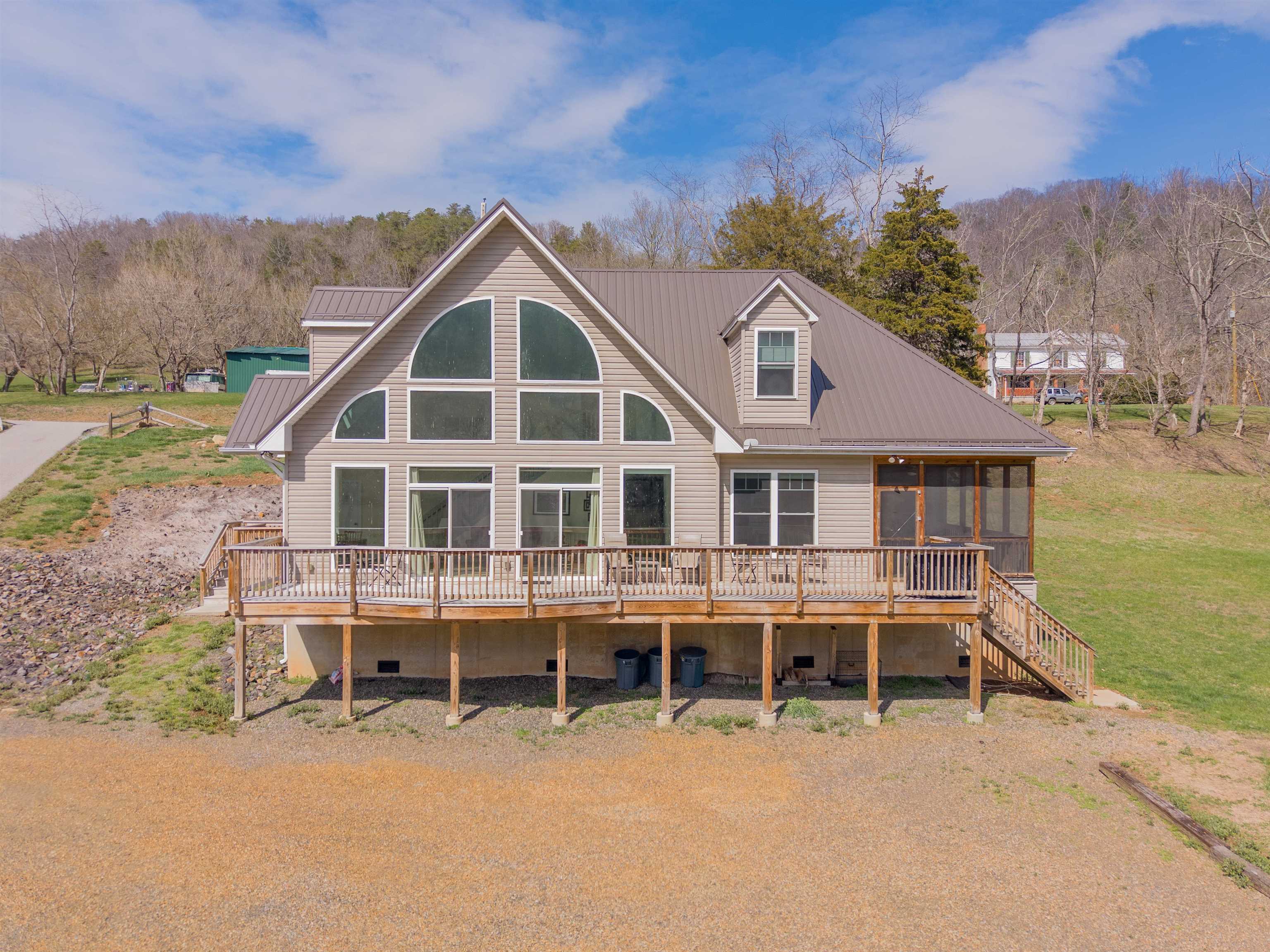4204 Clarks Ferry Road Draper VA 24324