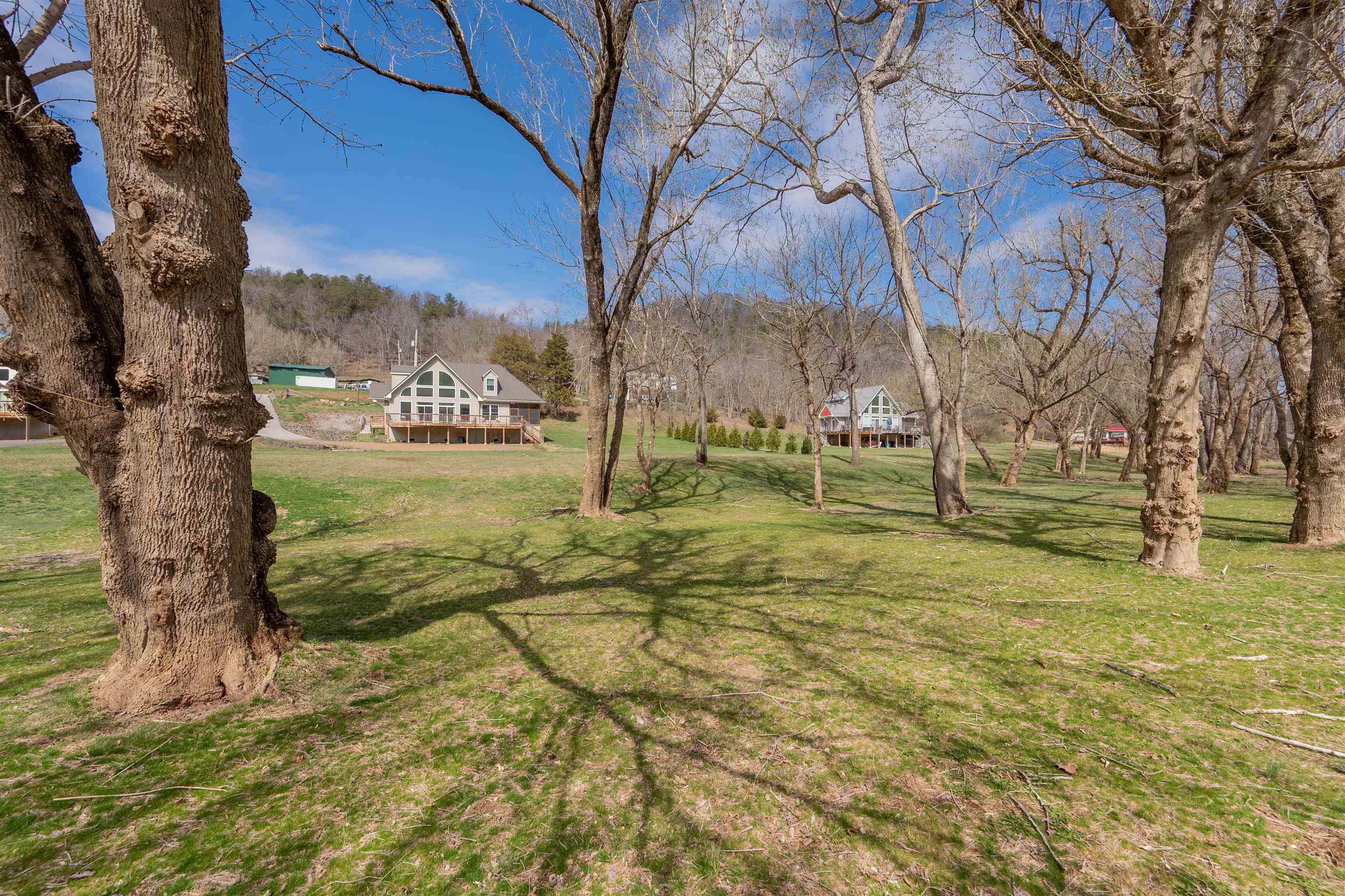 4204 Clarks Ferry Road Draper VA 24324