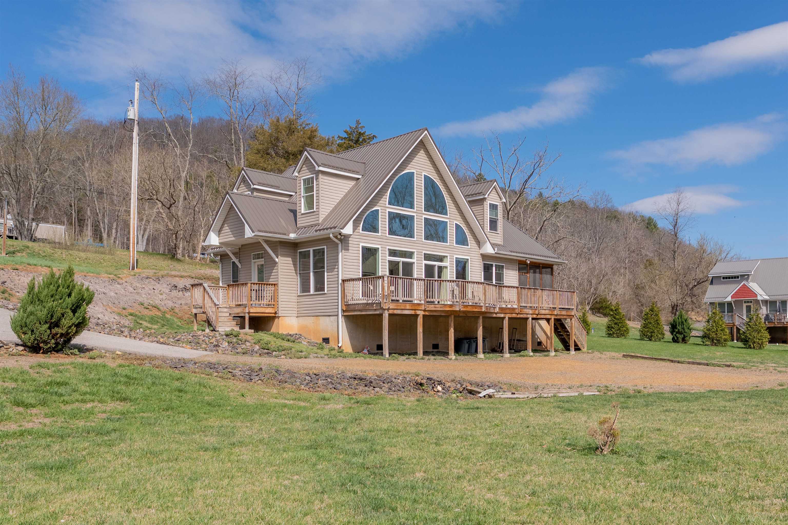 4204 Clarks Ferry Road Draper VA 24324