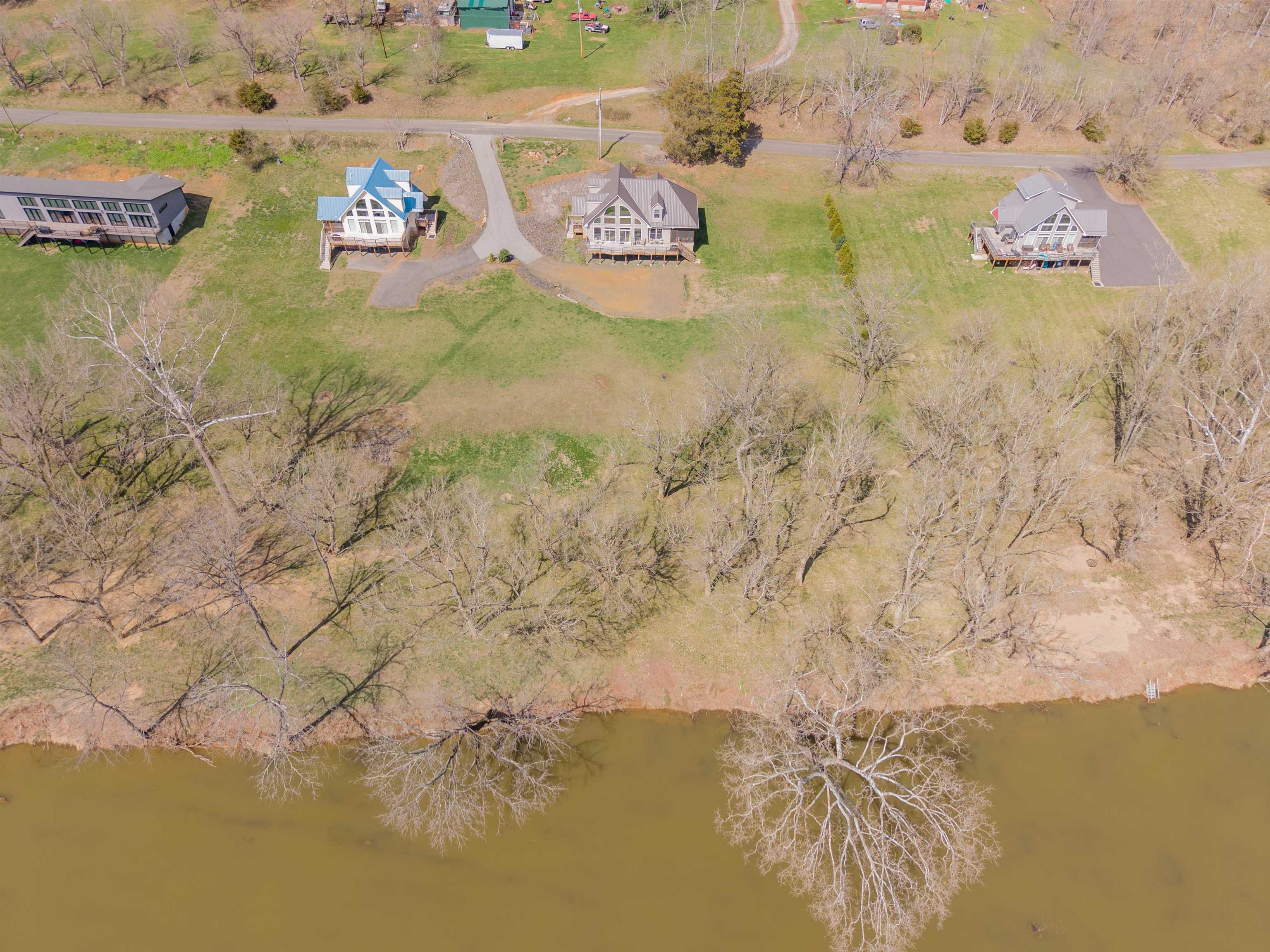 4204 Clarks Ferry Road Draper VA 24324