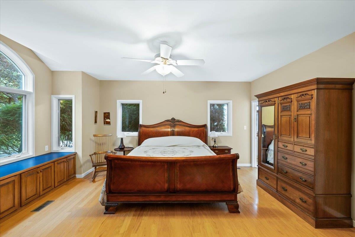4861 Morris Road Hiwassee VA 24347