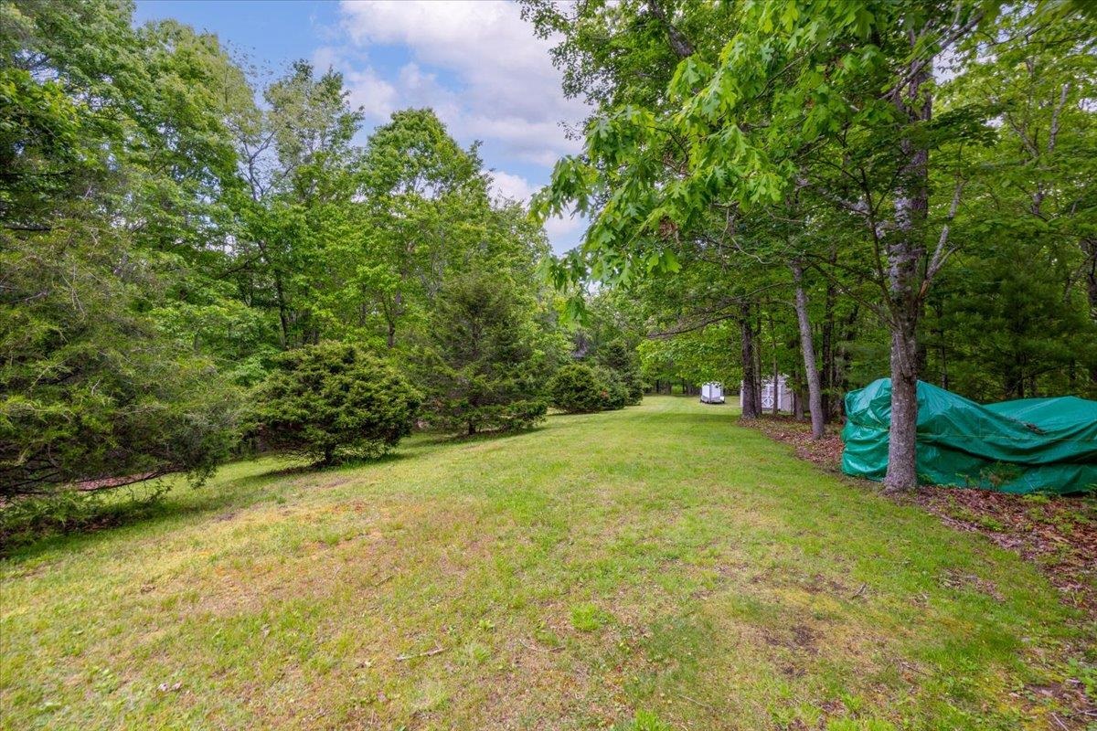 4861 Morris Road Hiwassee VA 24347