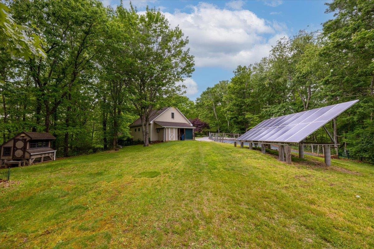 4861 Morris Road Hiwassee VA 24347