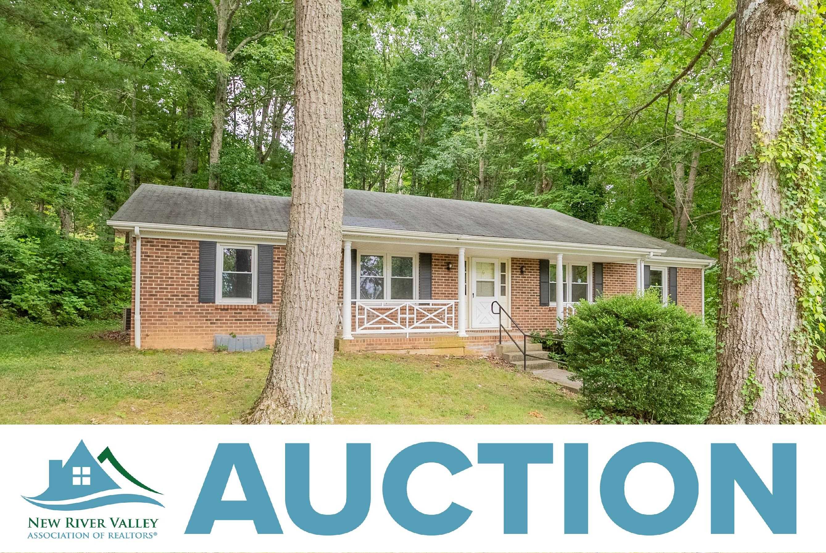 1245 Chestnut Drive Christiansburg VA 24073