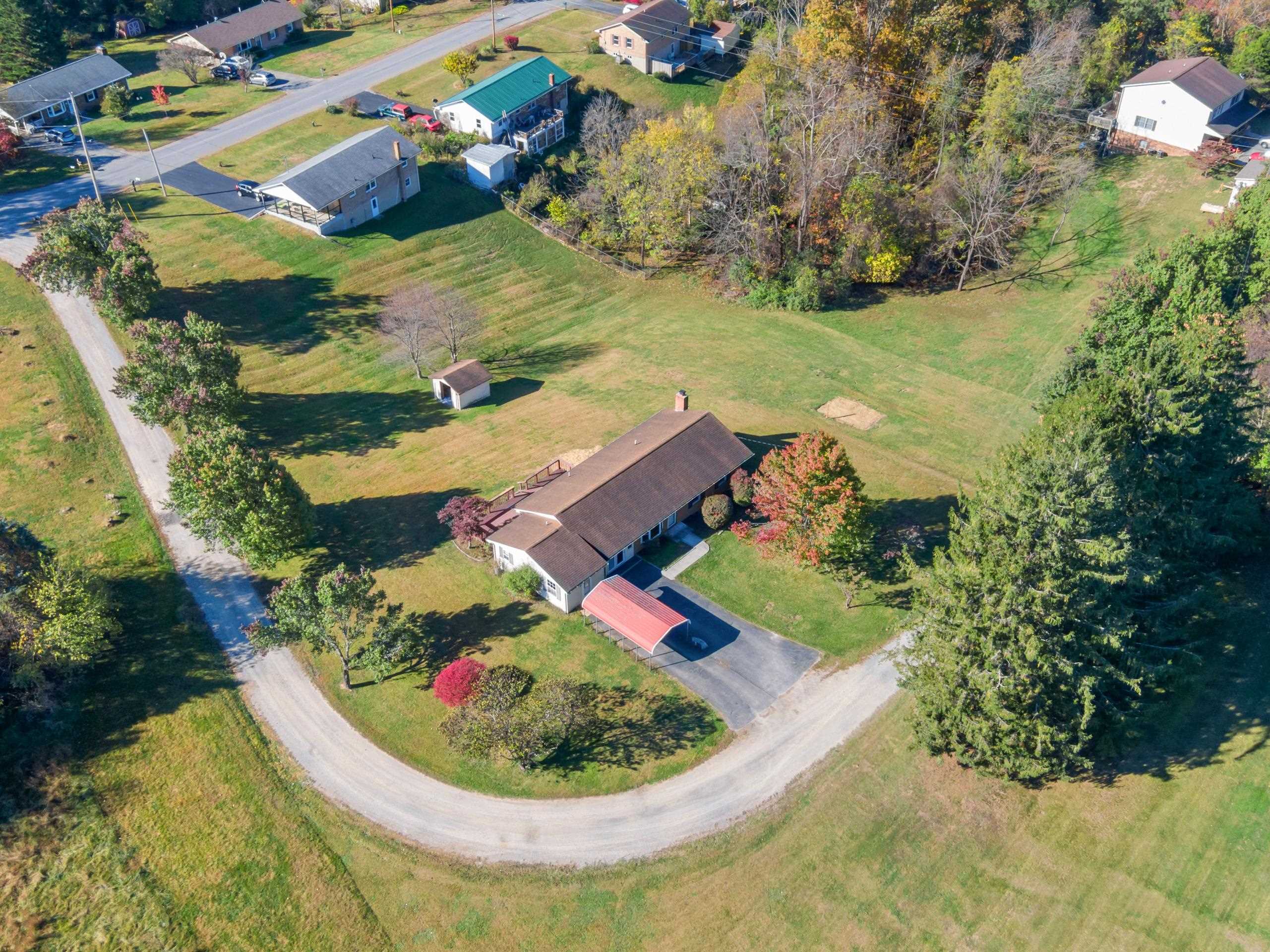 2272 Lupine Lane Christiansburg VA 24073