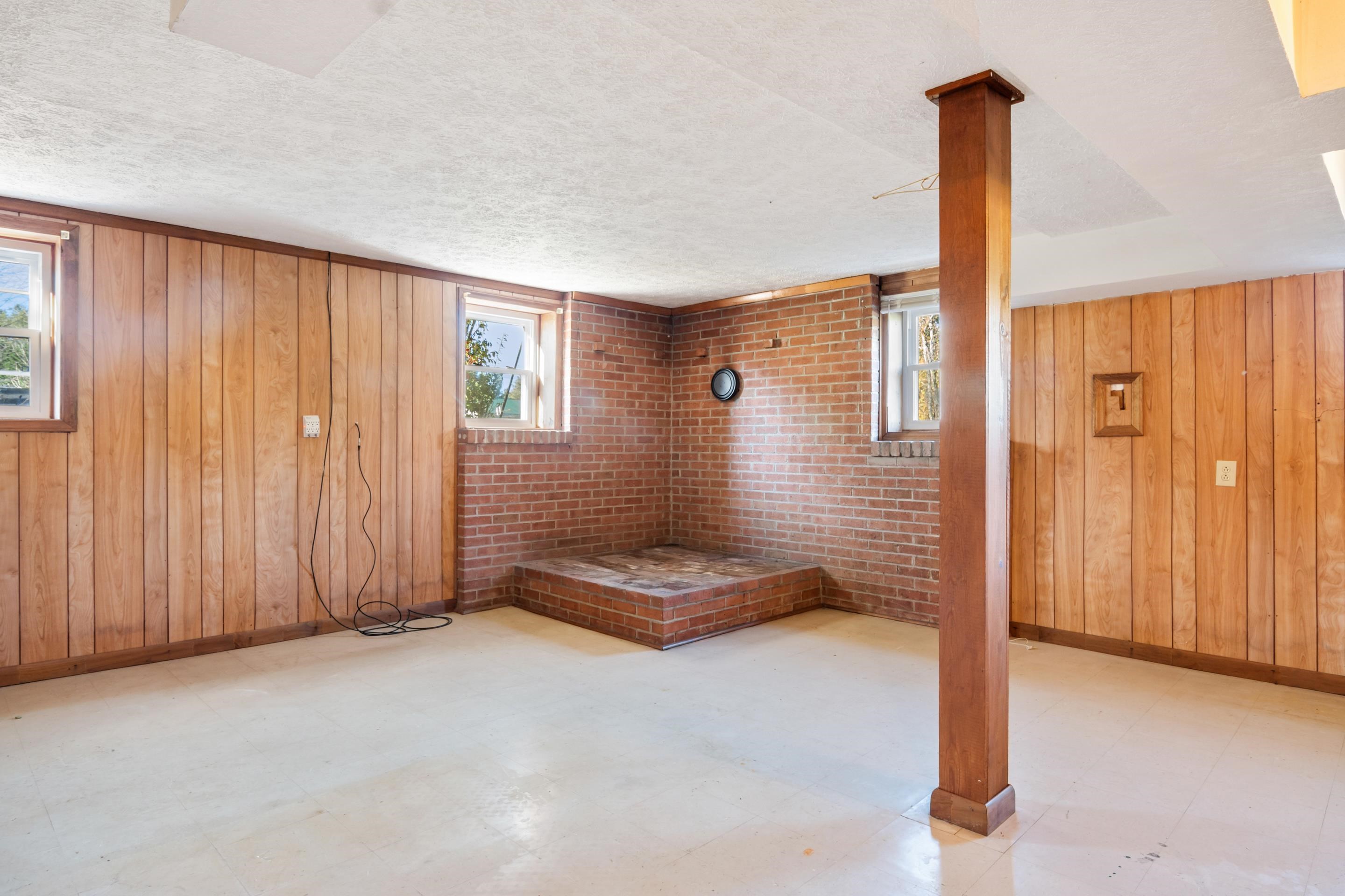 2272 Lupine Lane Christiansburg VA 24073