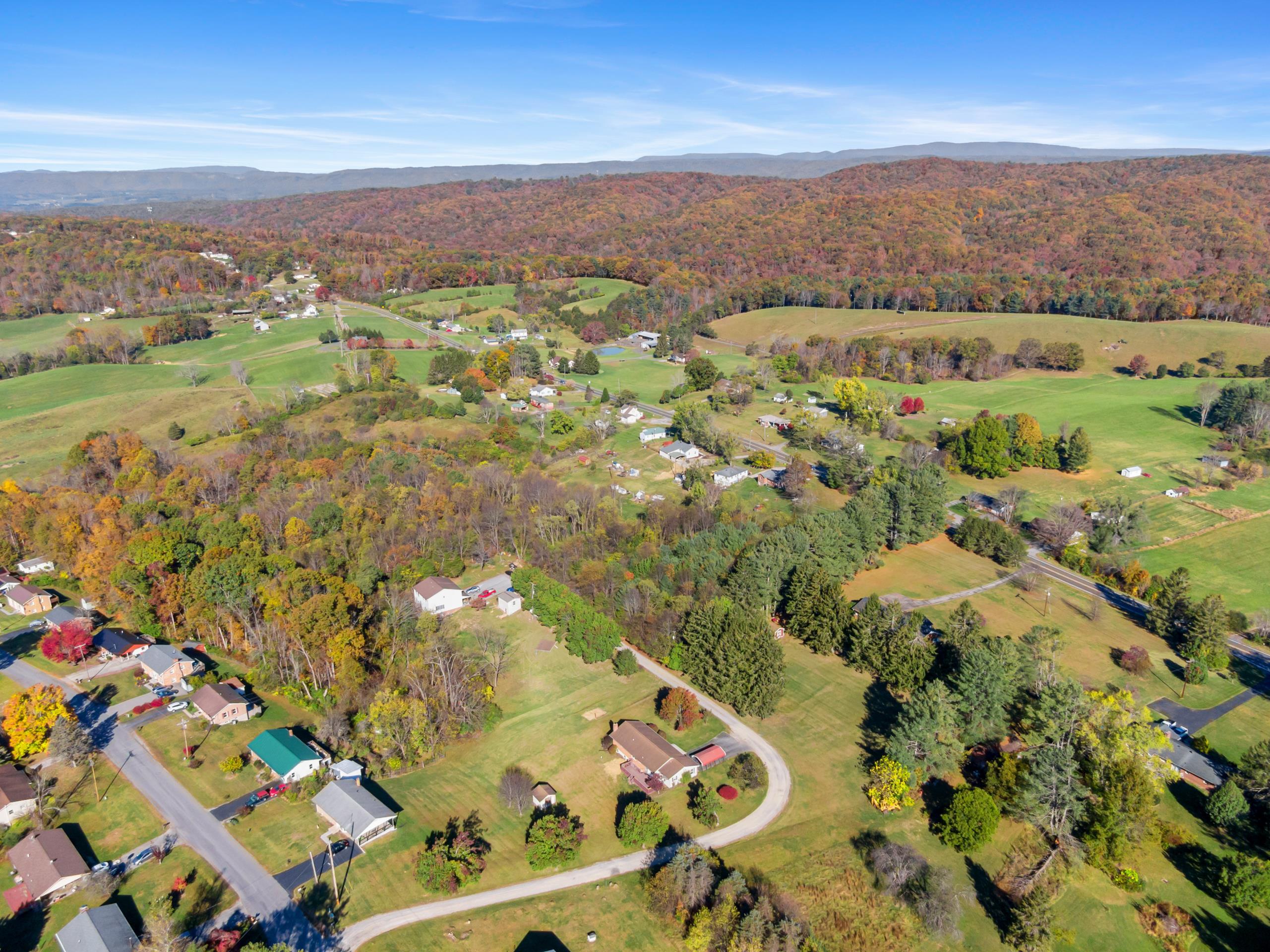 2272 Lupine Lane Christiansburg VA 24073