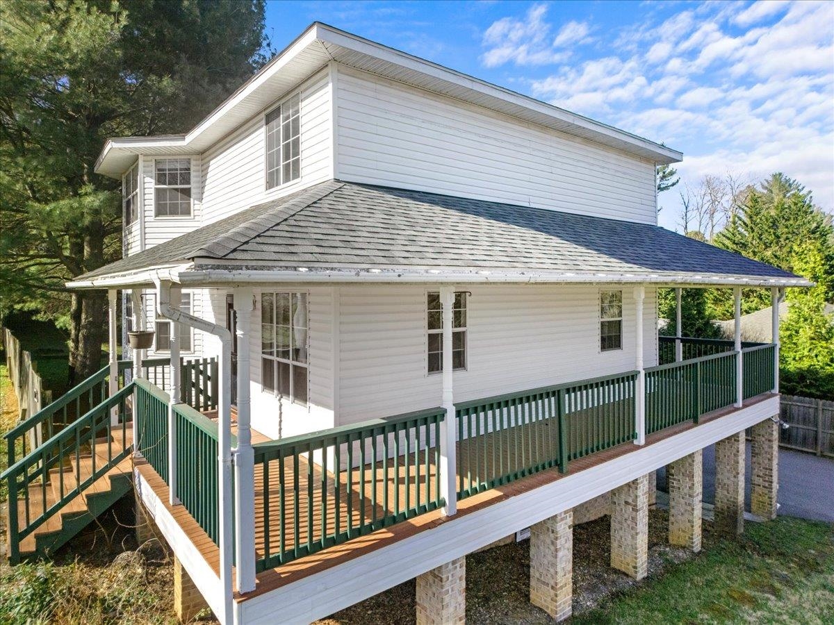 1101 Westover Drive Blacksburg VA 24060