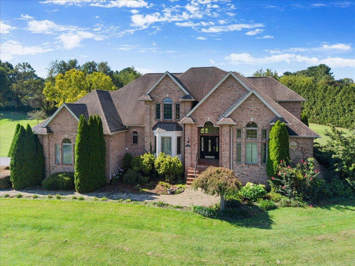 2251 Lake Vista Drive Christiansburg VA 24073