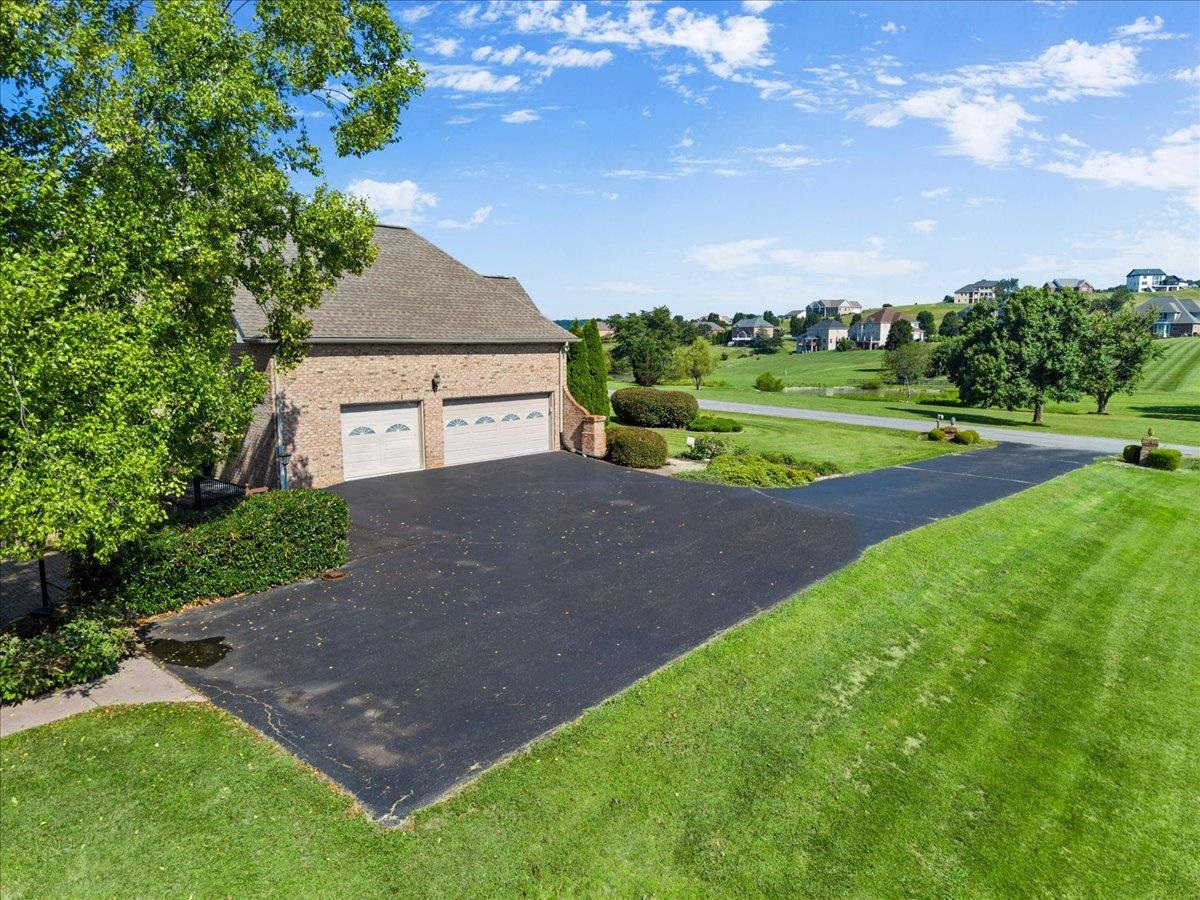 2251 Lake Vista Drive Christiansburg VA 24073