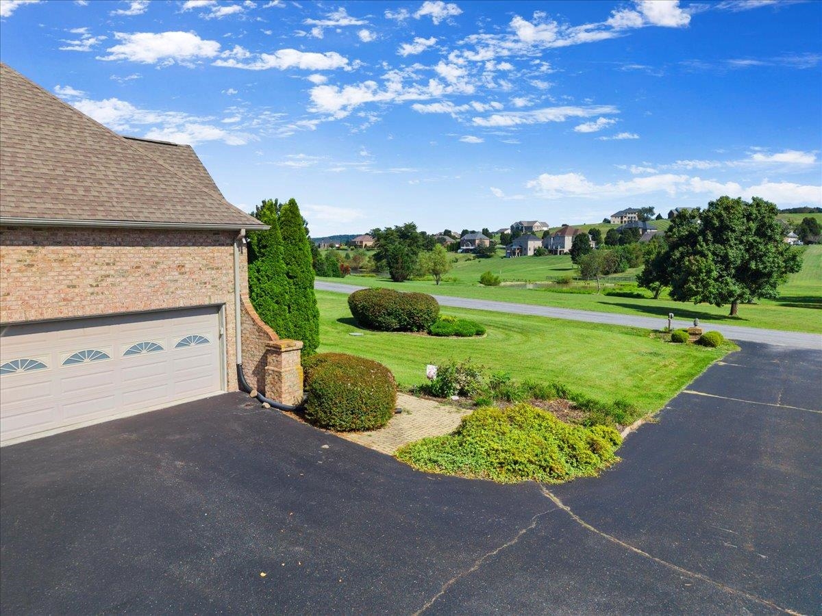 2251 Lake Vista Drive Christiansburg VA 24073