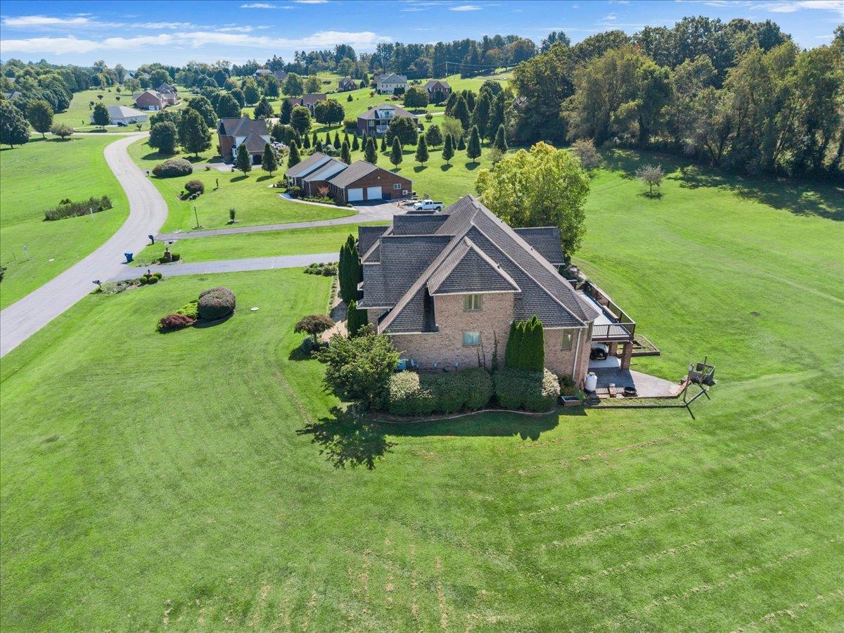 2251 Lake Vista Drive Christiansburg VA 24073