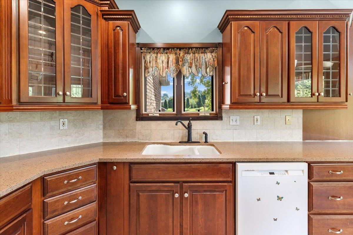 2251 Lake Vista Drive Christiansburg VA 24073