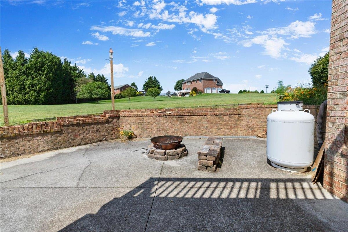 2251 Lake Vista Drive Christiansburg VA 24073