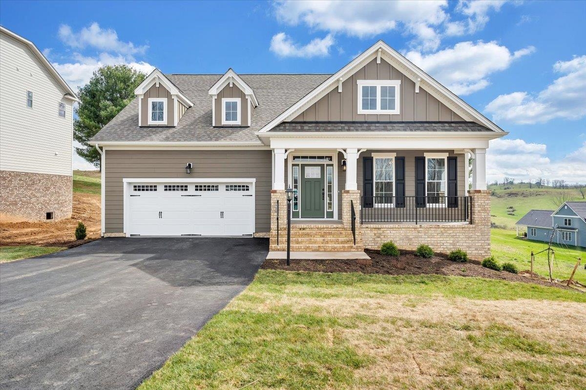 991 Round Meadow Drive Christiansburg VA 24073