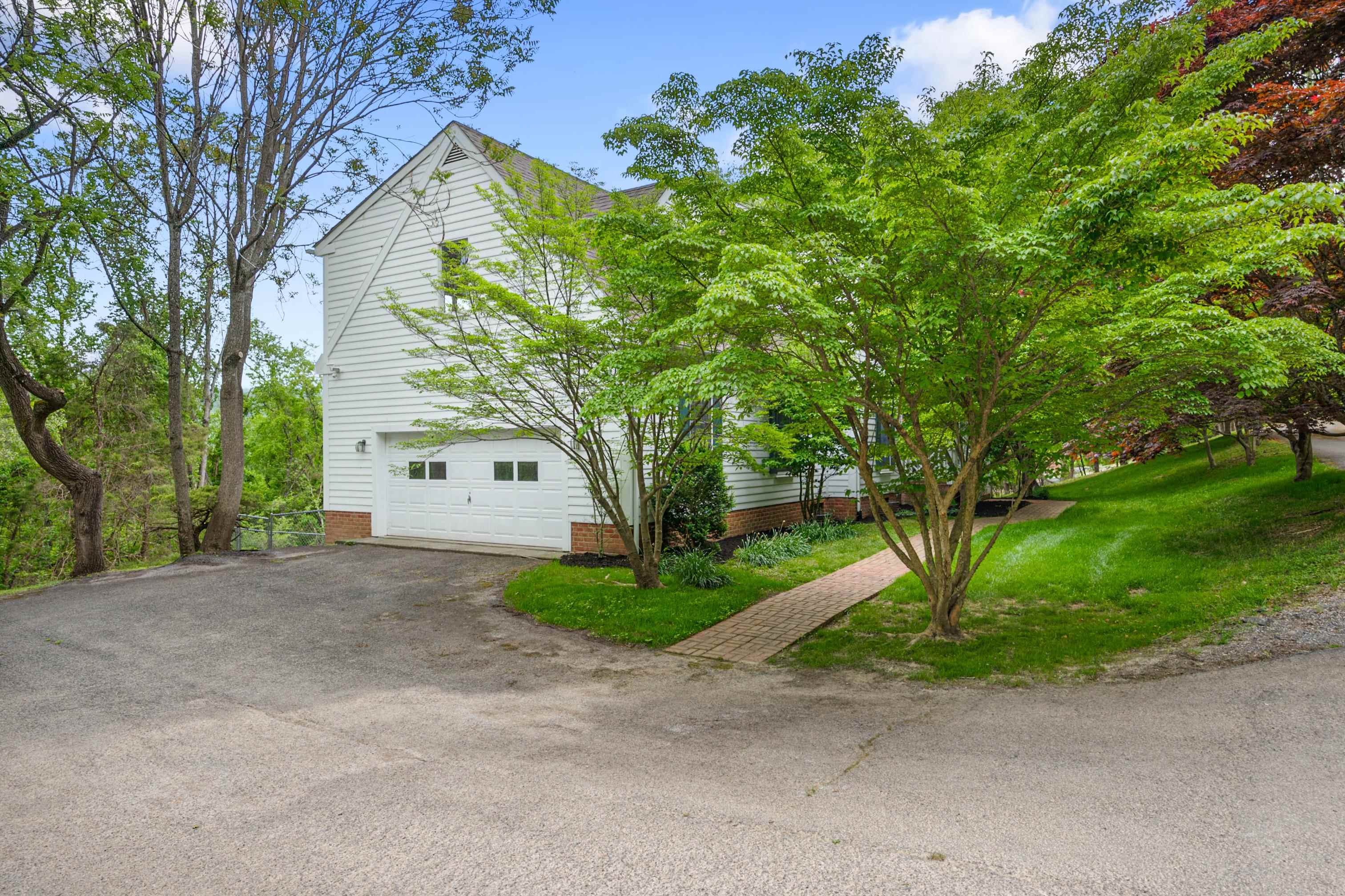 554 Deercroft Drive Blacksburg VA 24060