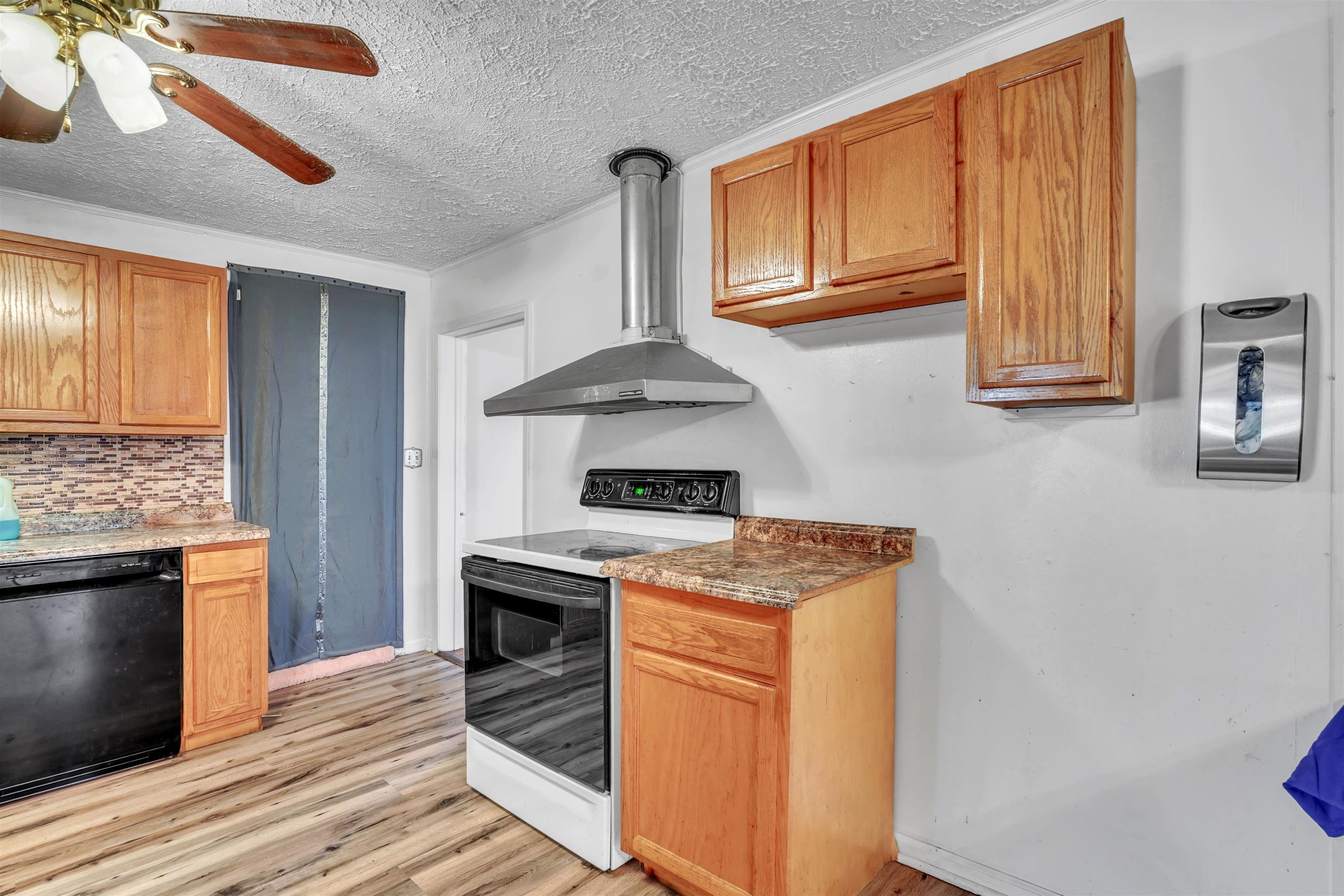 1961 Snider Lane Pulaski VA 24301