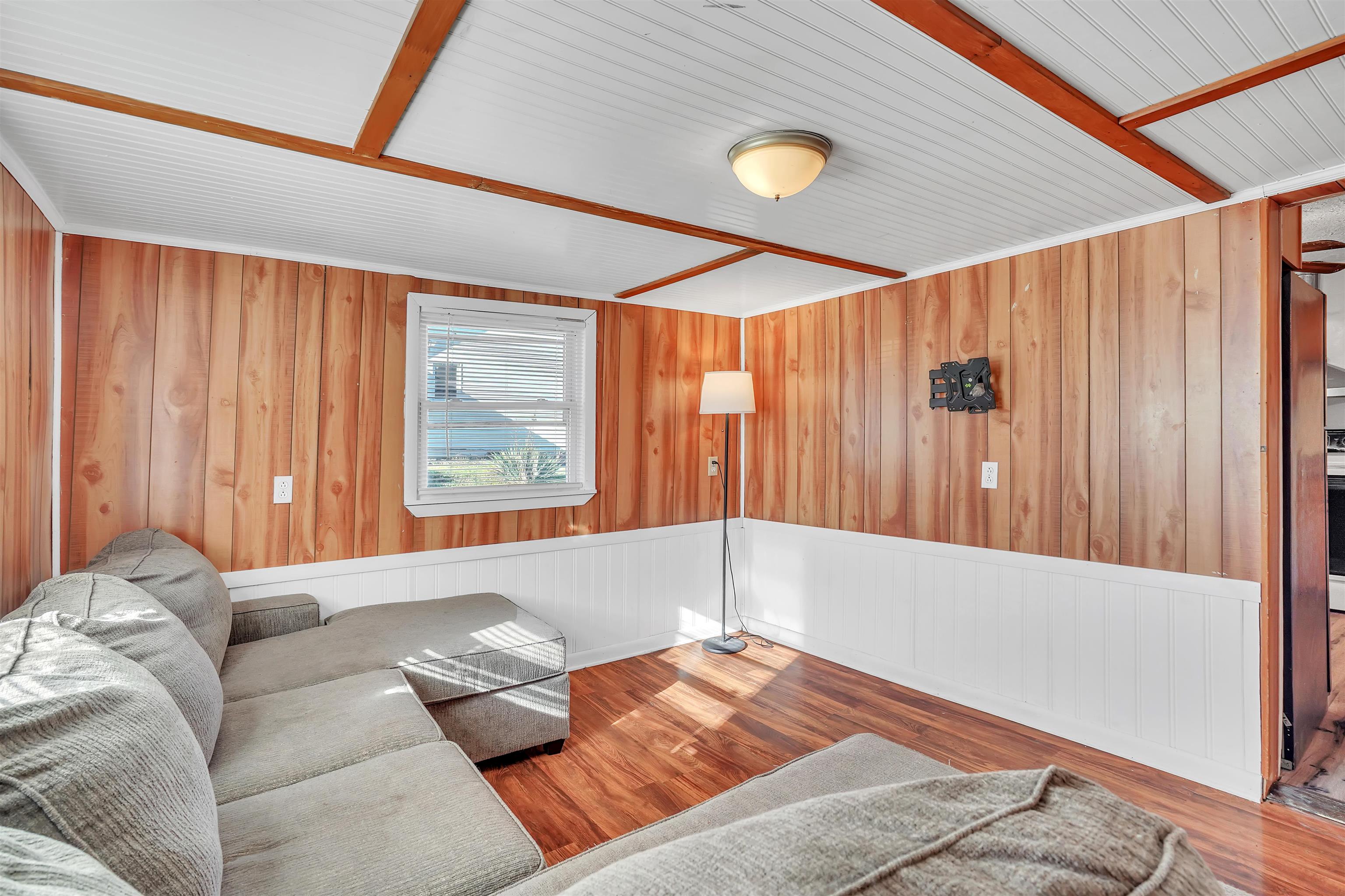 1961 Snider Lane Pulaski VA 24301