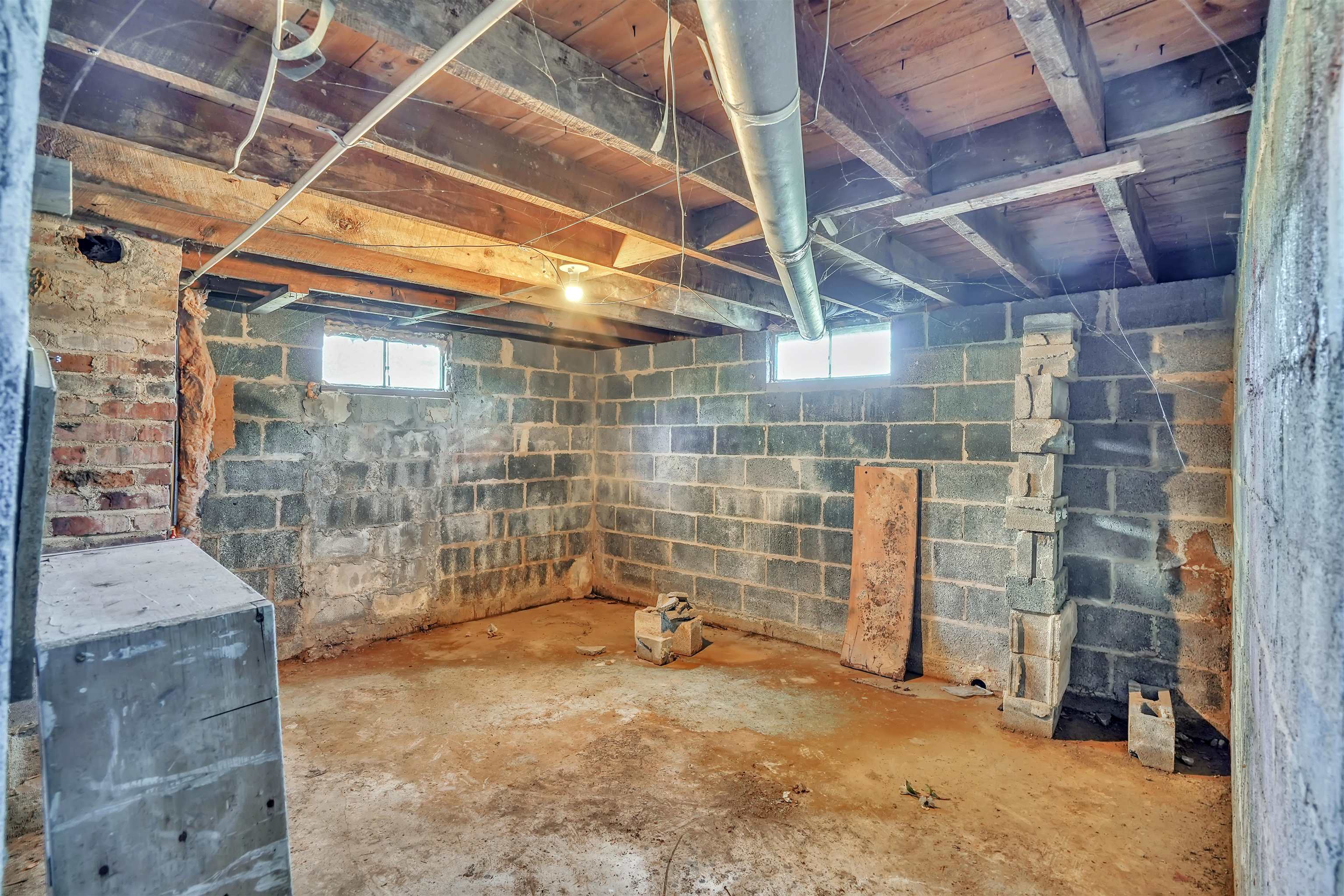 1961 Snider Lane Pulaski VA 24301