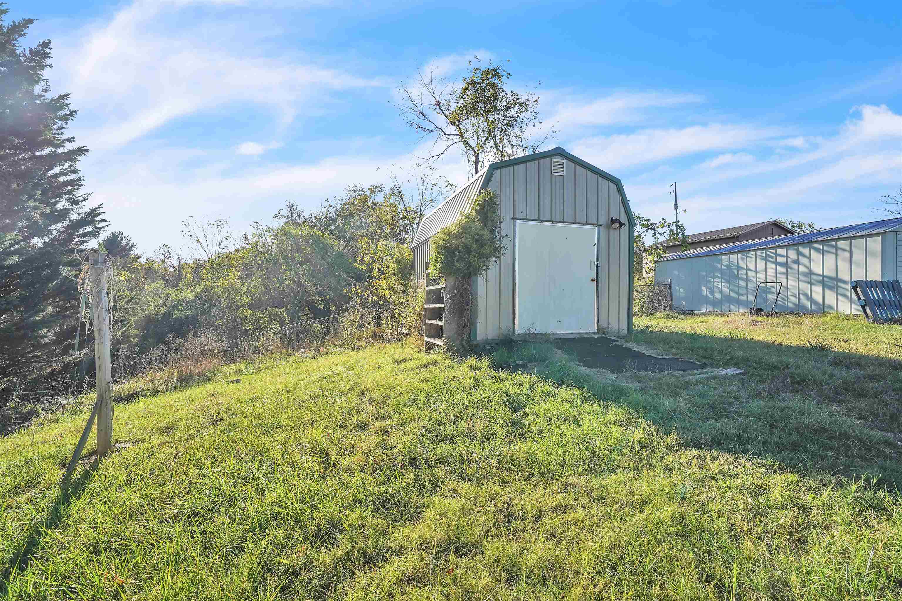 1961 Snider Lane Pulaski VA 24301