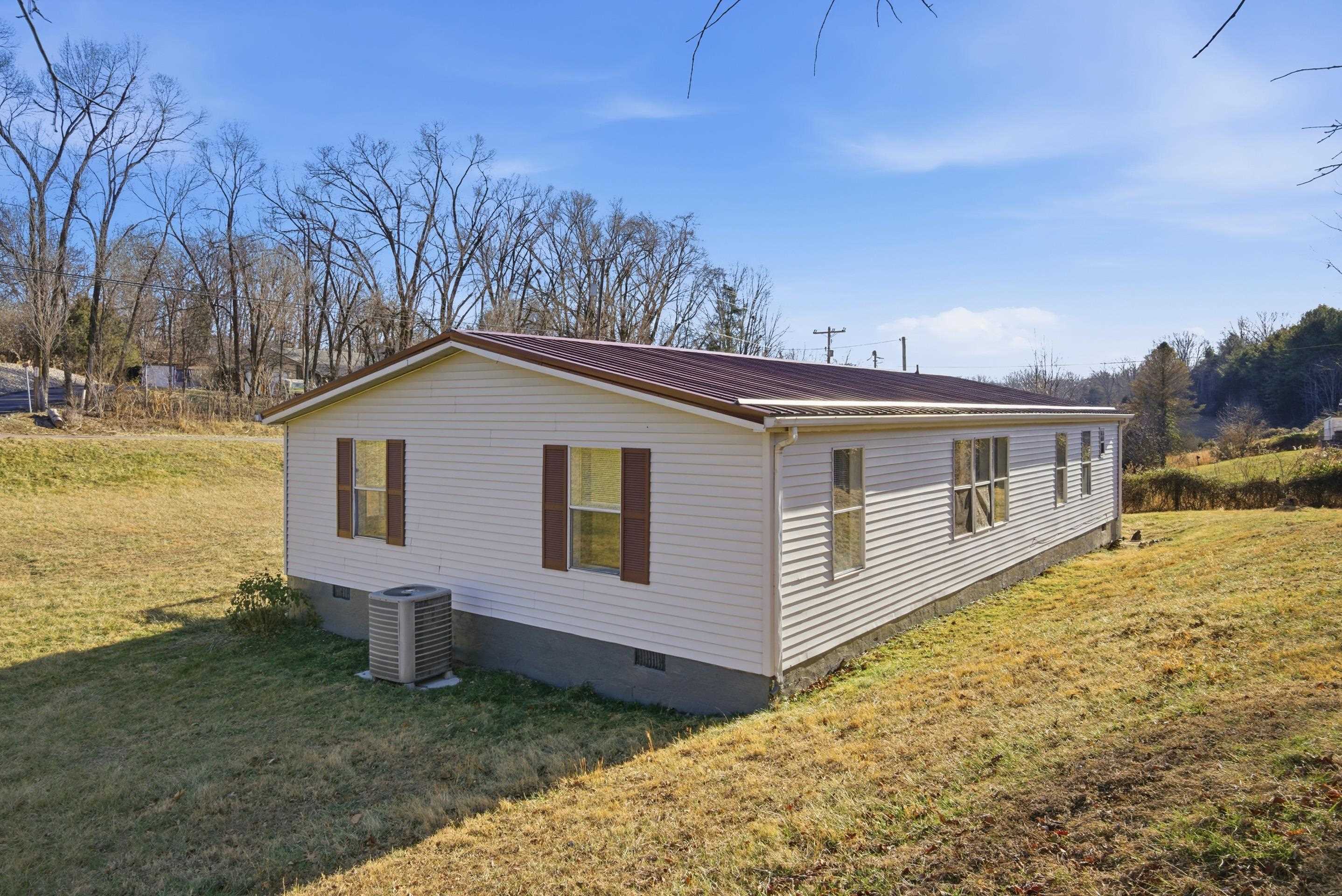 188 Sinking Creek Road Pembroke VA 24136