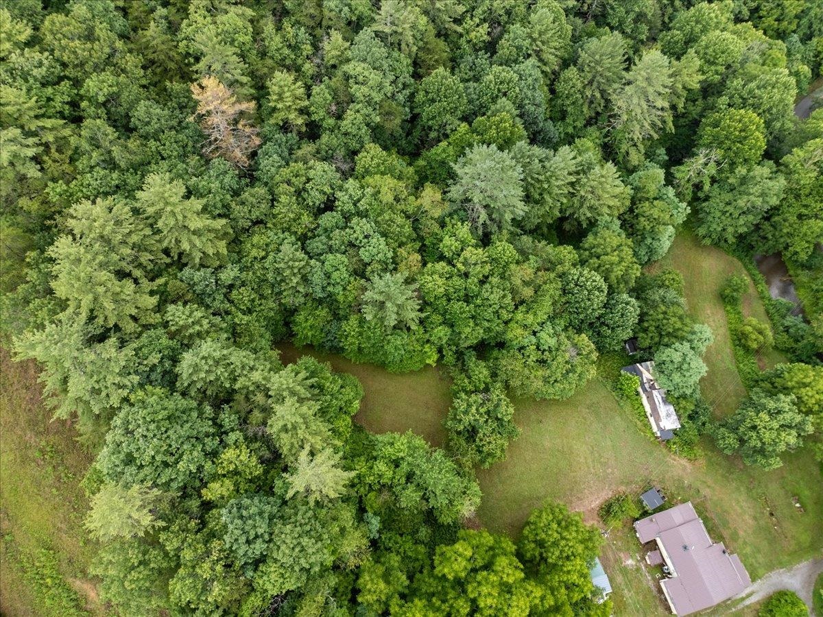 4752 Brookmont Road Pulaski VA 24301