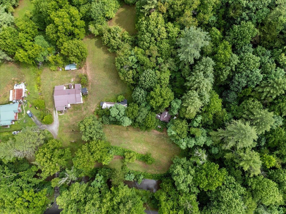 4752 Brookmont Road Pulaski VA 24301