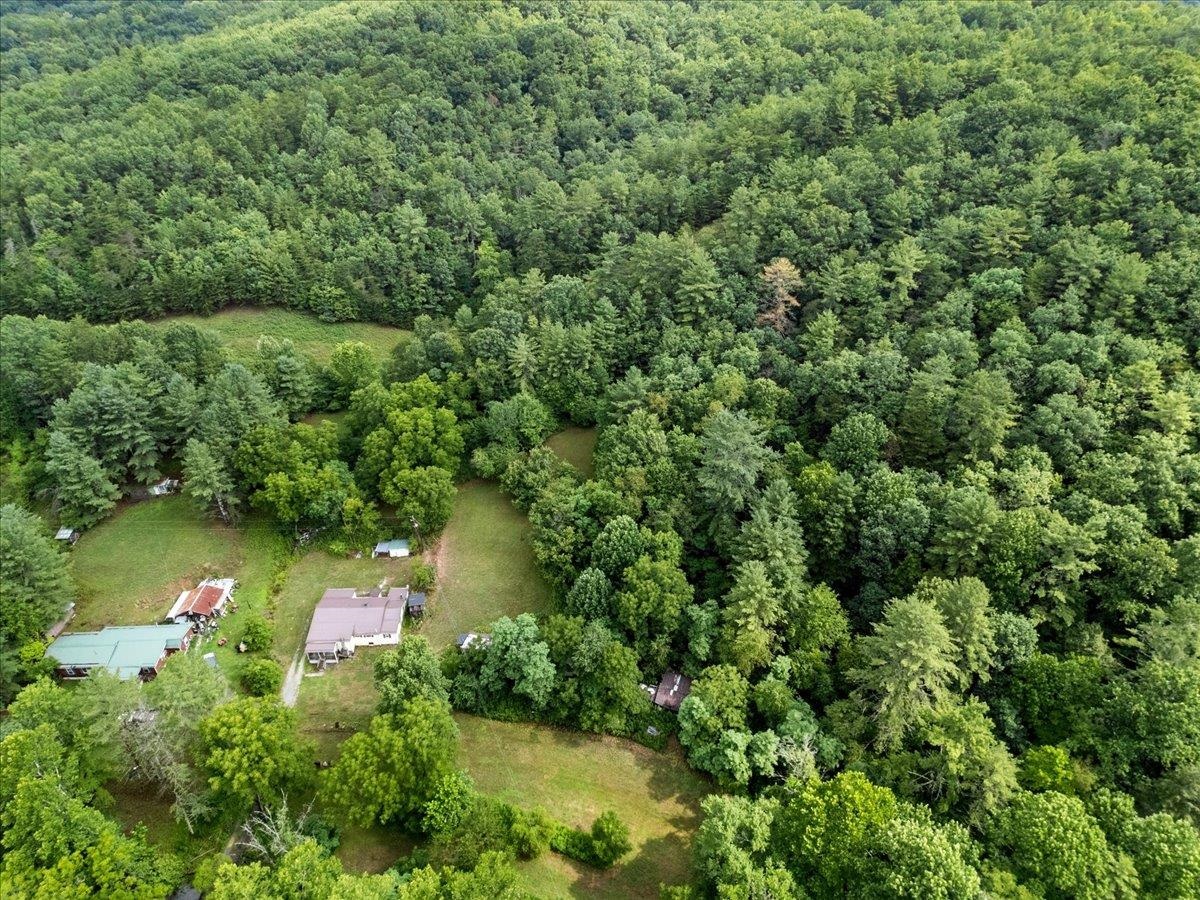 4752 Brookmont Road Pulaski VA 24301
