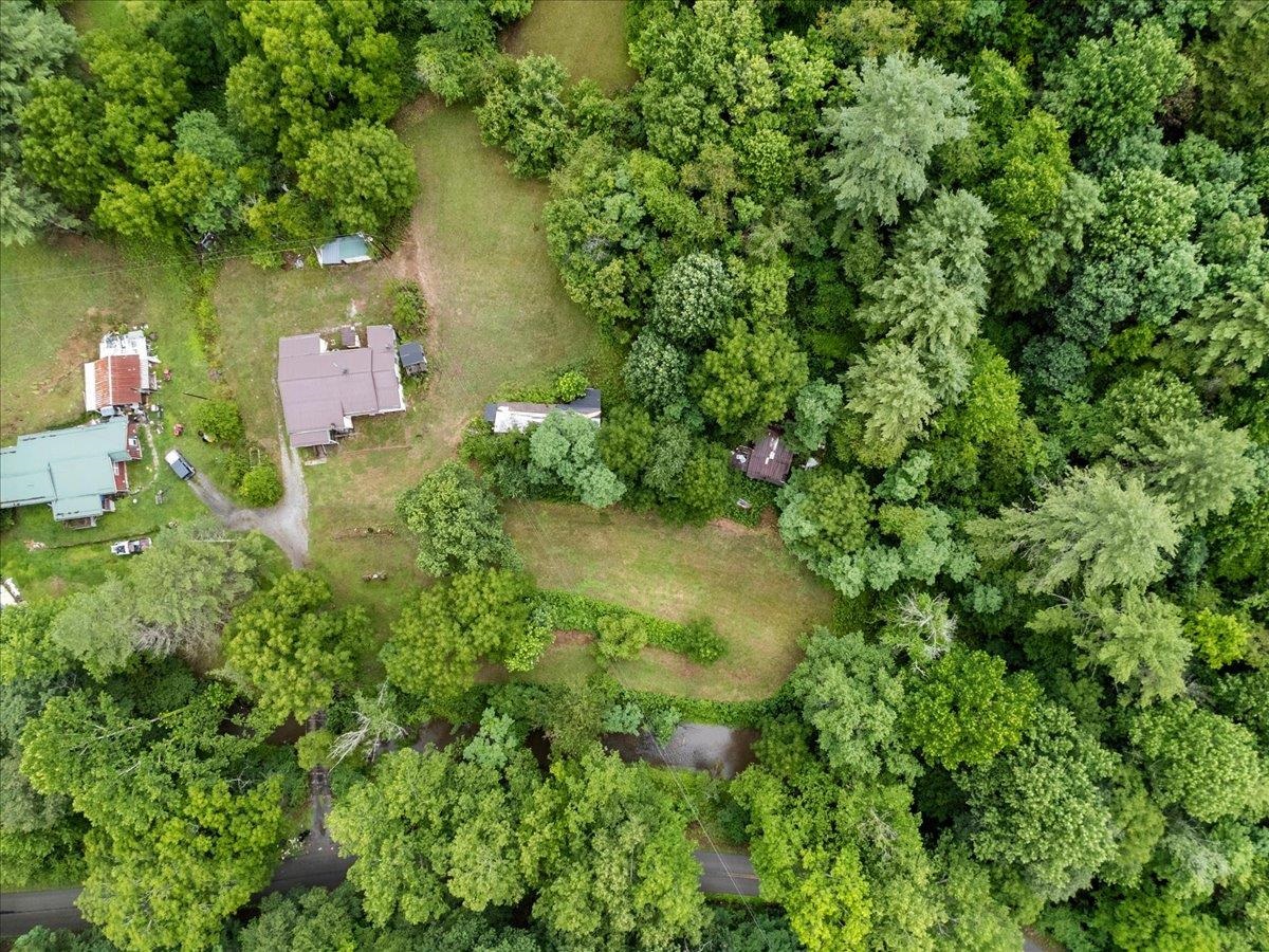 4752 Brookmont Road Pulaski VA 24301