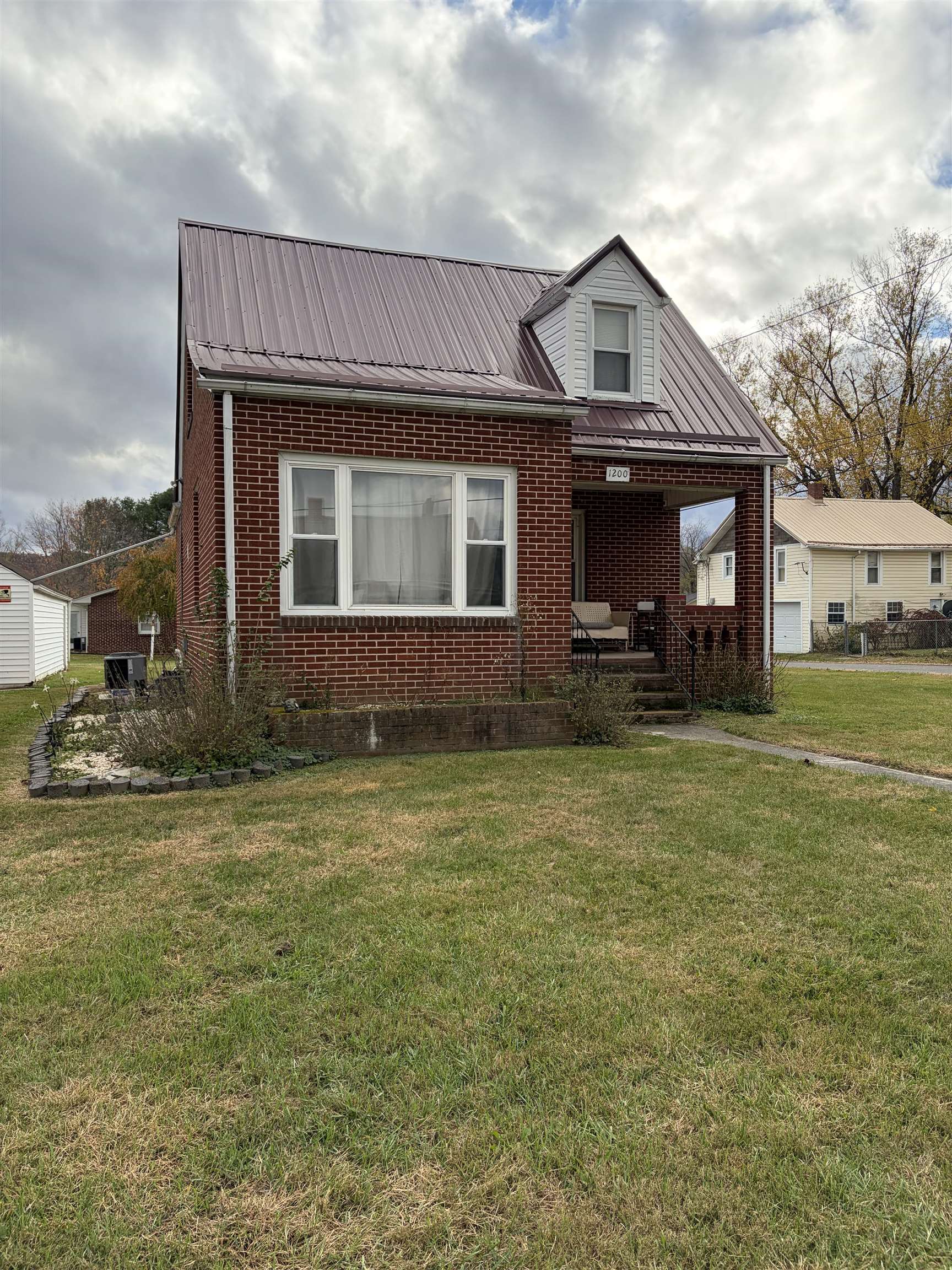 1200 Macgill Street Pulaski VA 24301