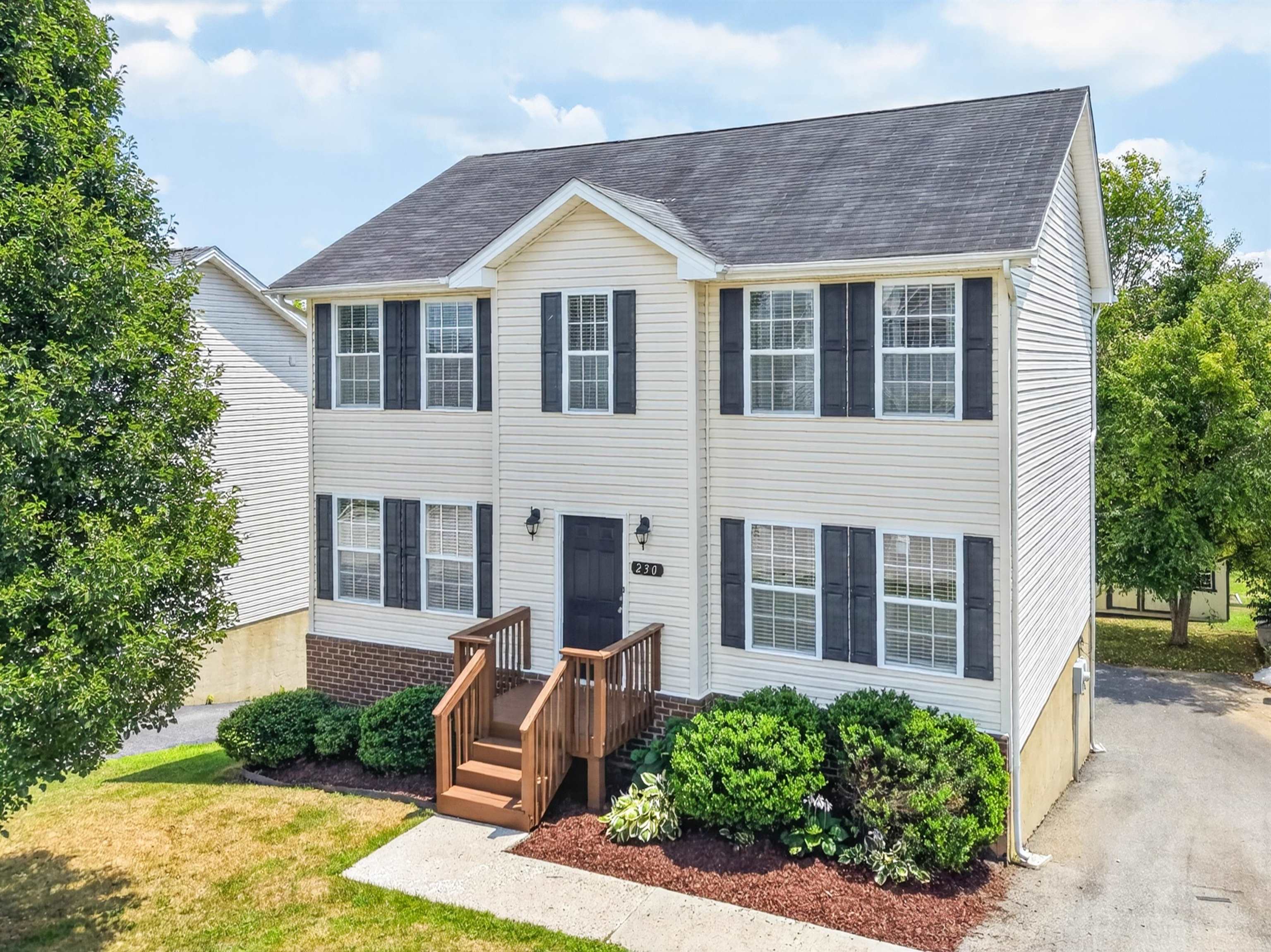 230 Chelsea Loop Christiansburg VA 24073