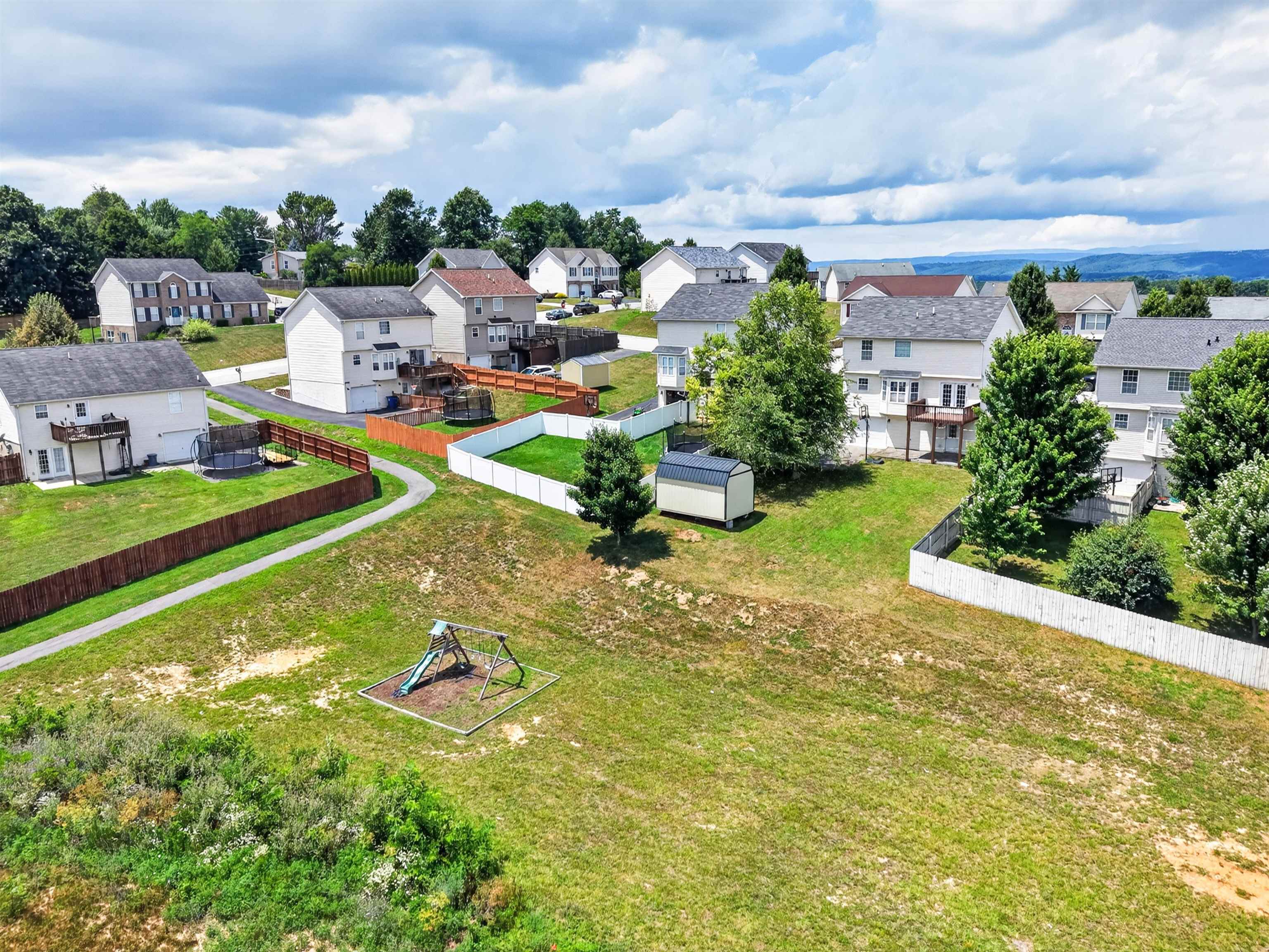 230 Chelsea Loop Christiansburg VA 24073