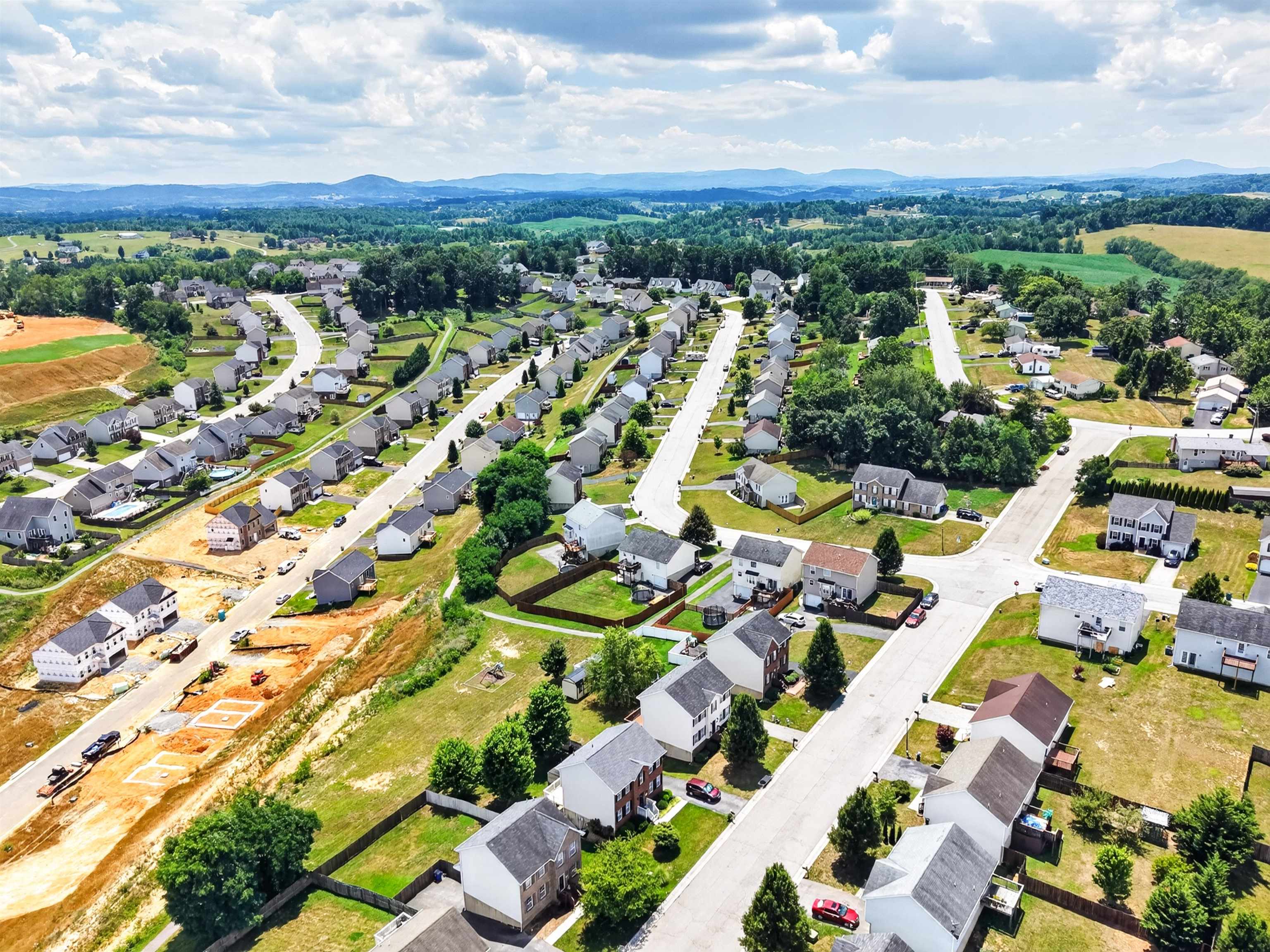 230 Chelsea Loop Christiansburg VA 24073