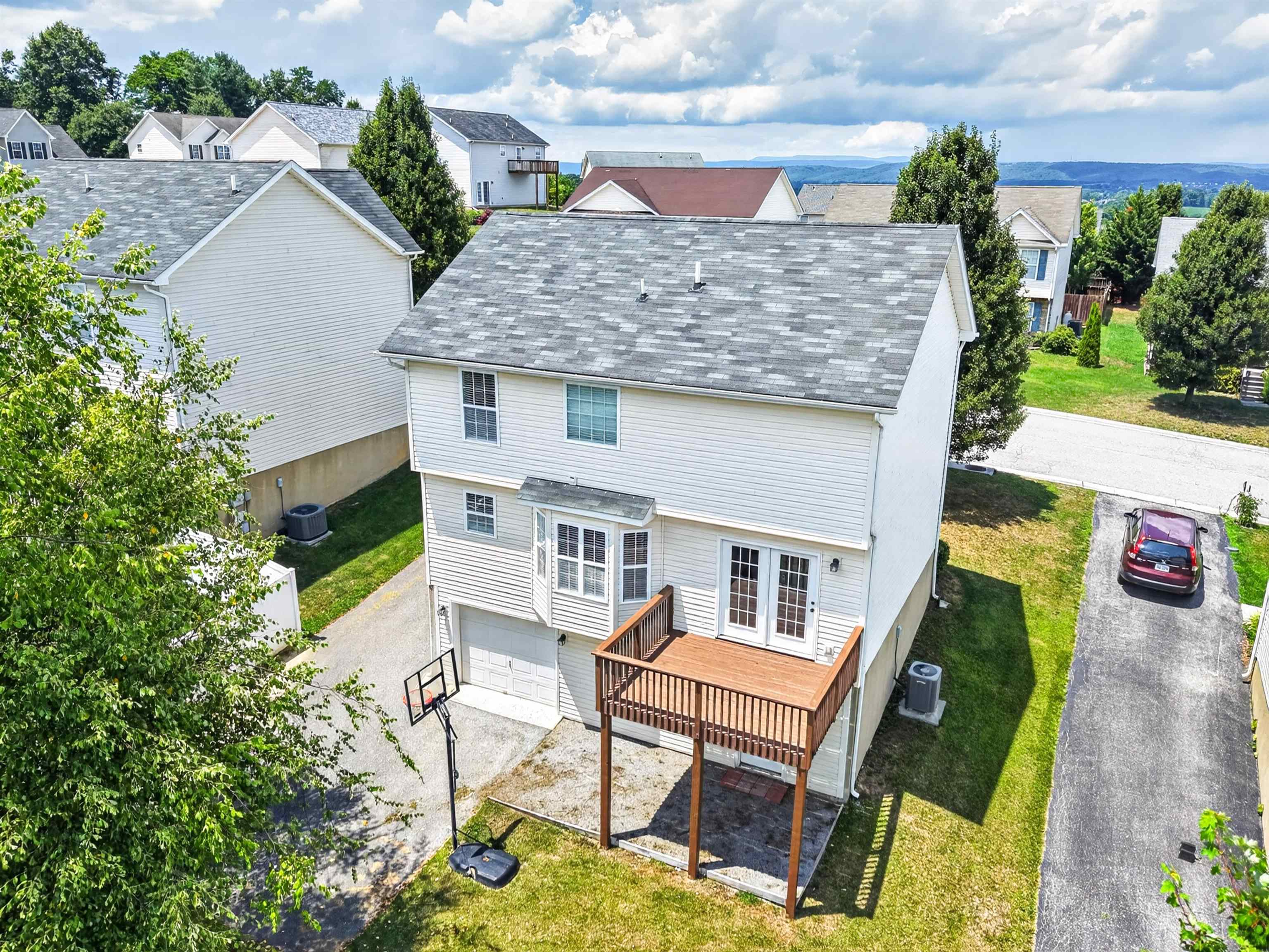 230 Chelsea Loop Christiansburg VA 24073
