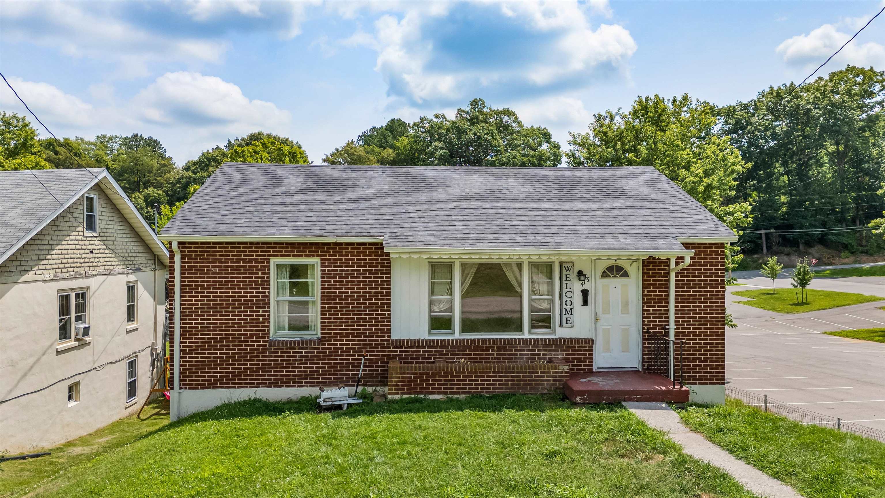 413 Draper Avenue Pulaski VA 24301