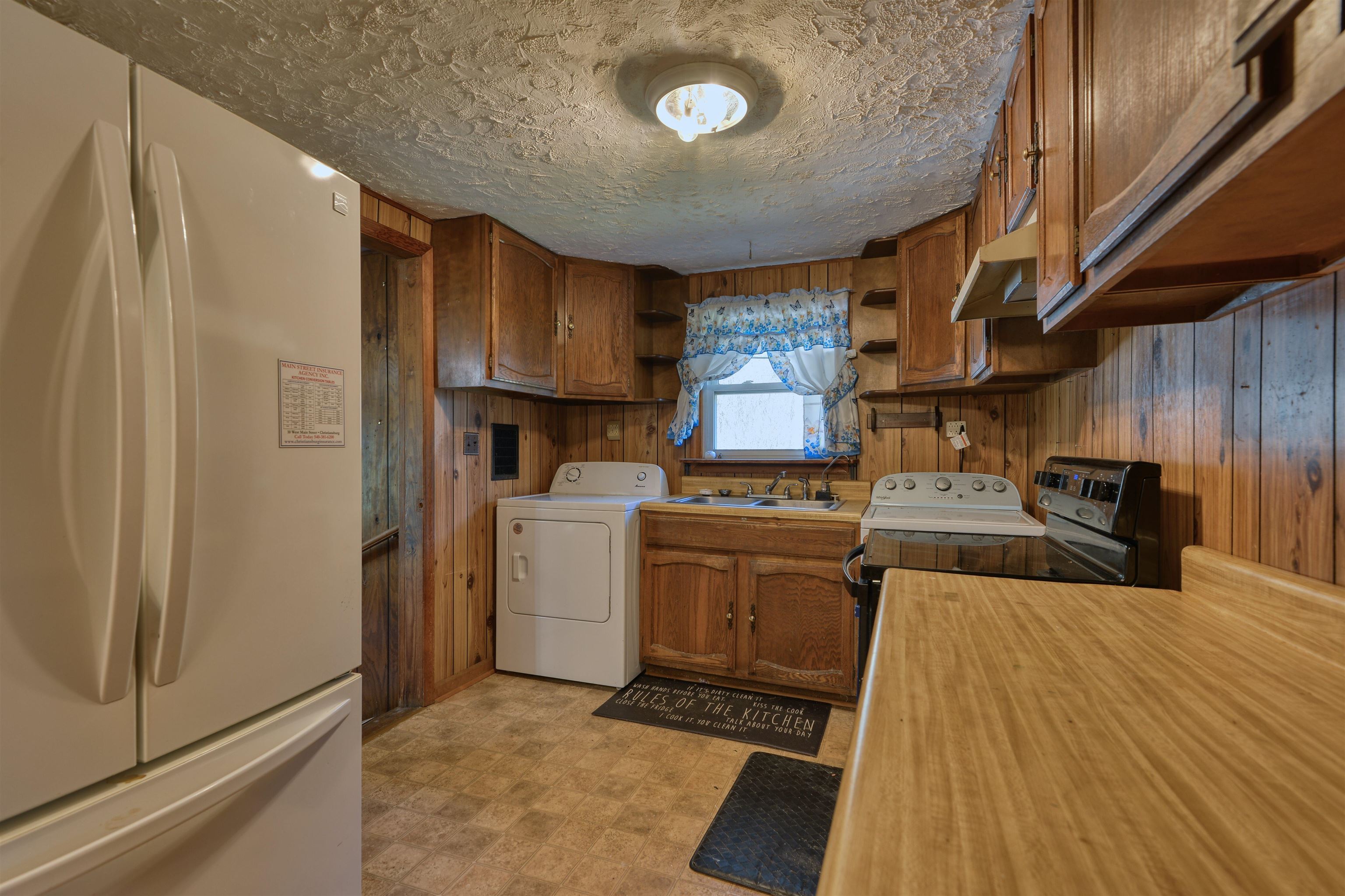 2944 Pilot Road Christiansburg VA 24073