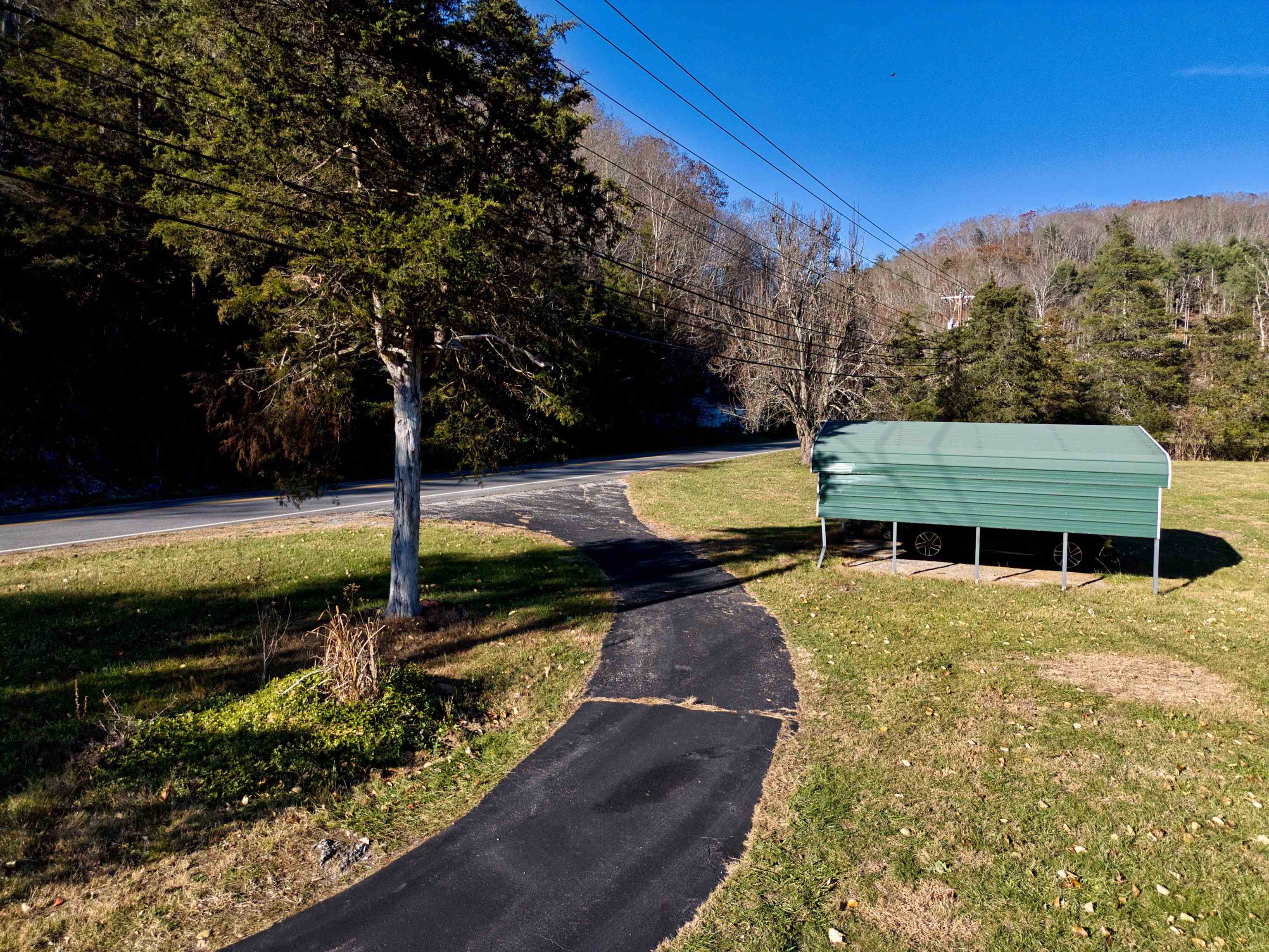 2944 Pilot Road Christiansburg VA 24073