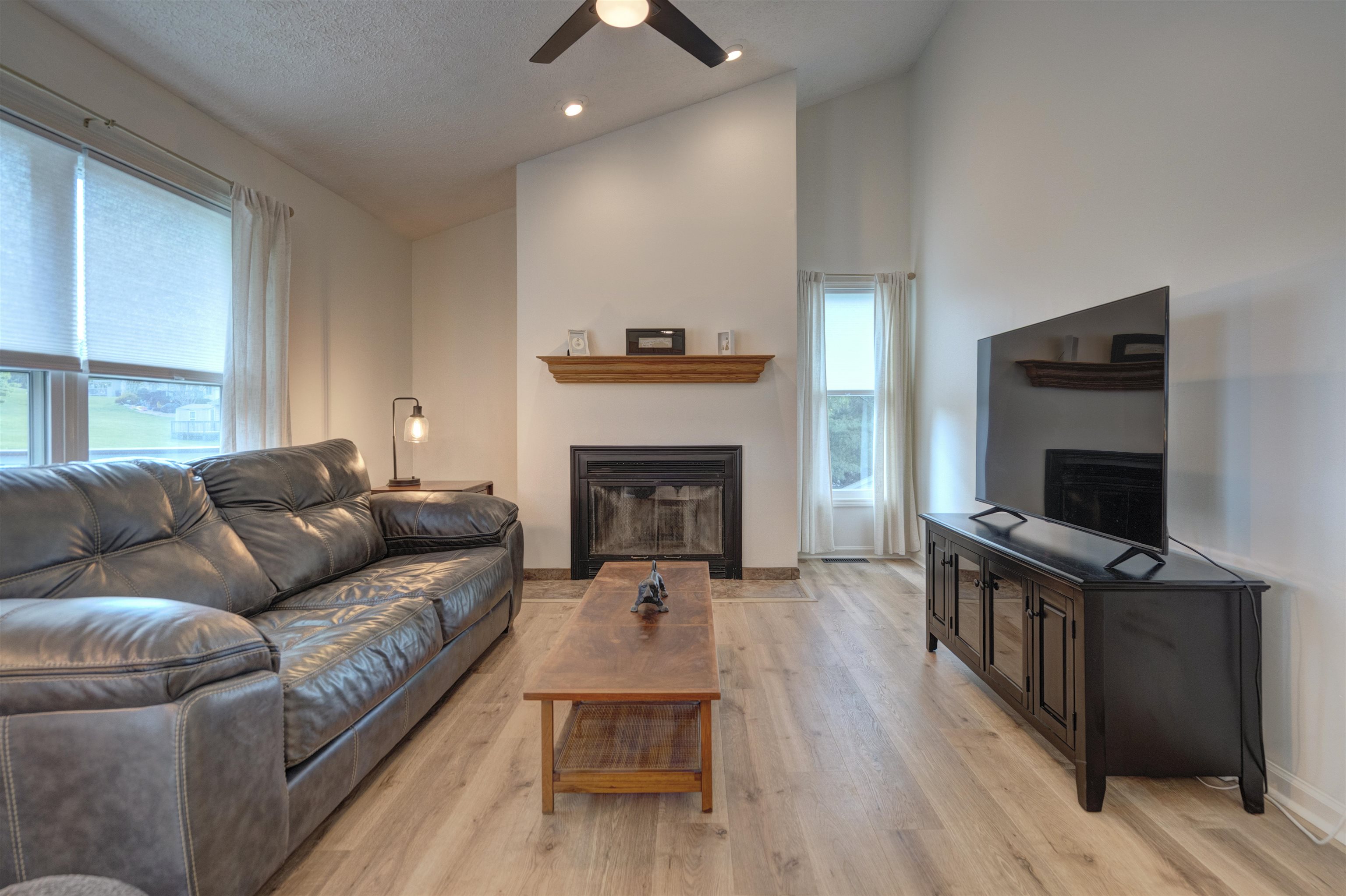 208 Glen View Lane Radford VA 24141