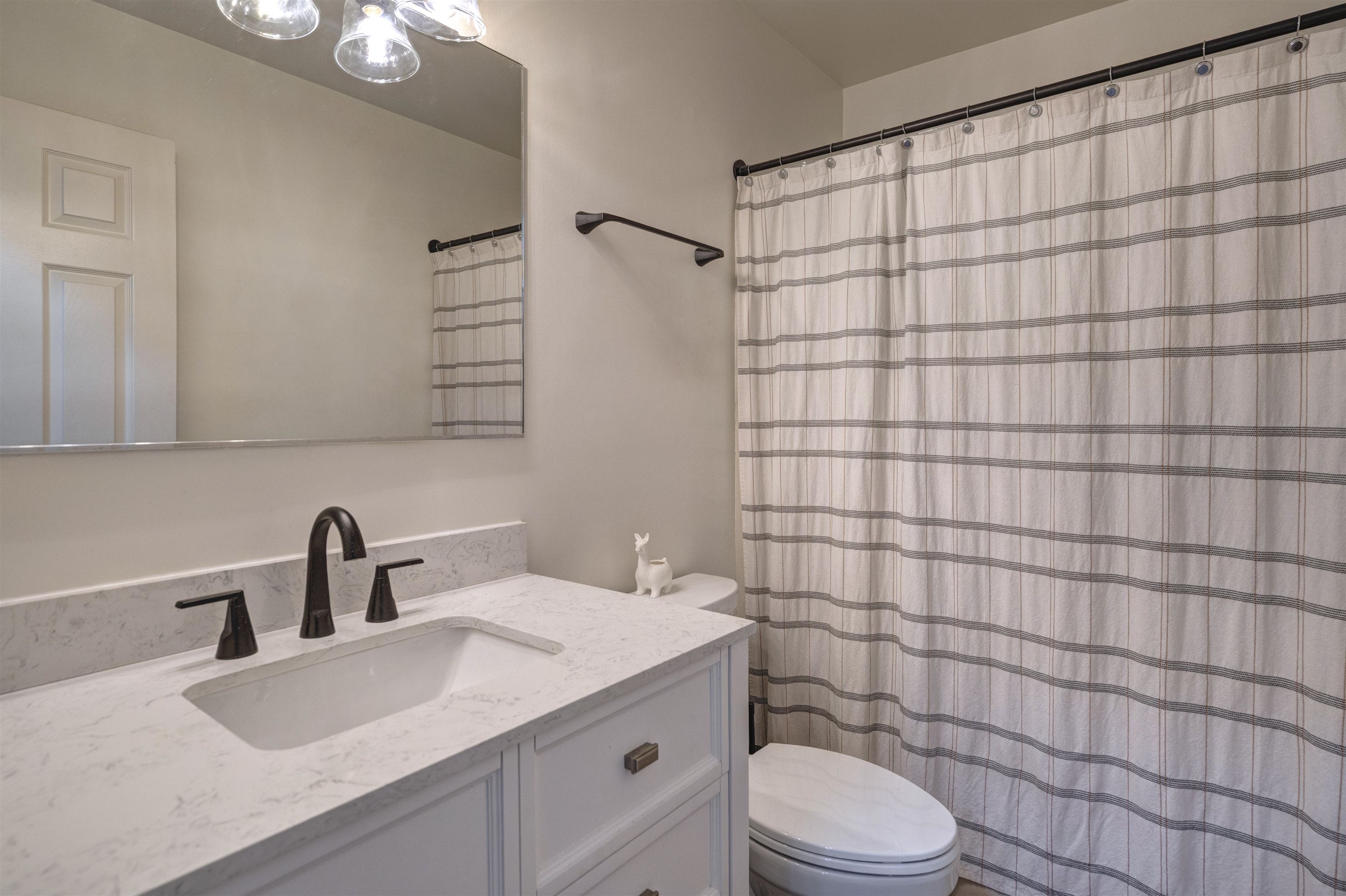 208 Glen View Lane Radford VA 24141