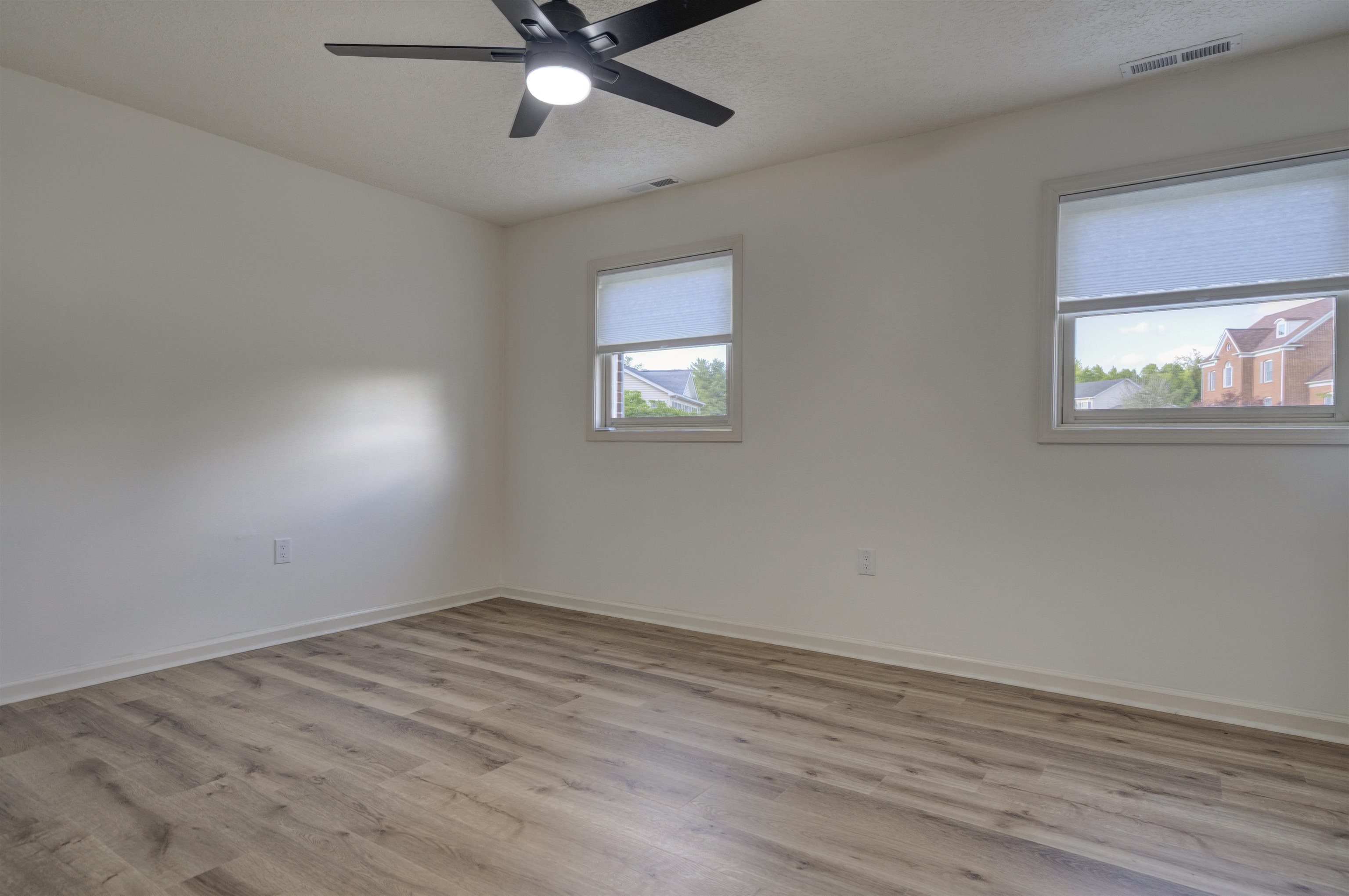 208 Glen View Lane Radford VA 24141