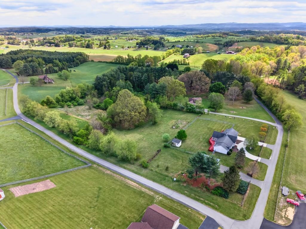 3578 Blevins Lane Pulaski VA 24301