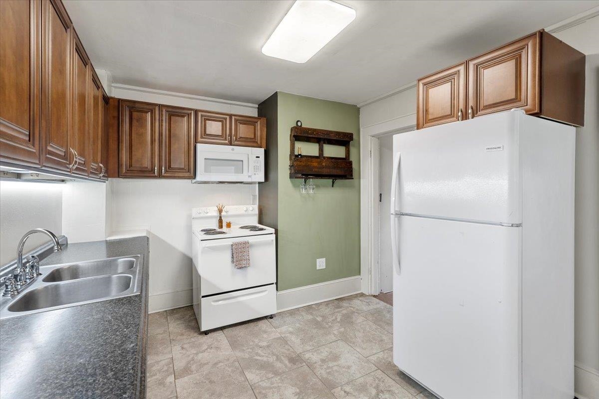 603 S Washington Avenue Pulaski VA 24301